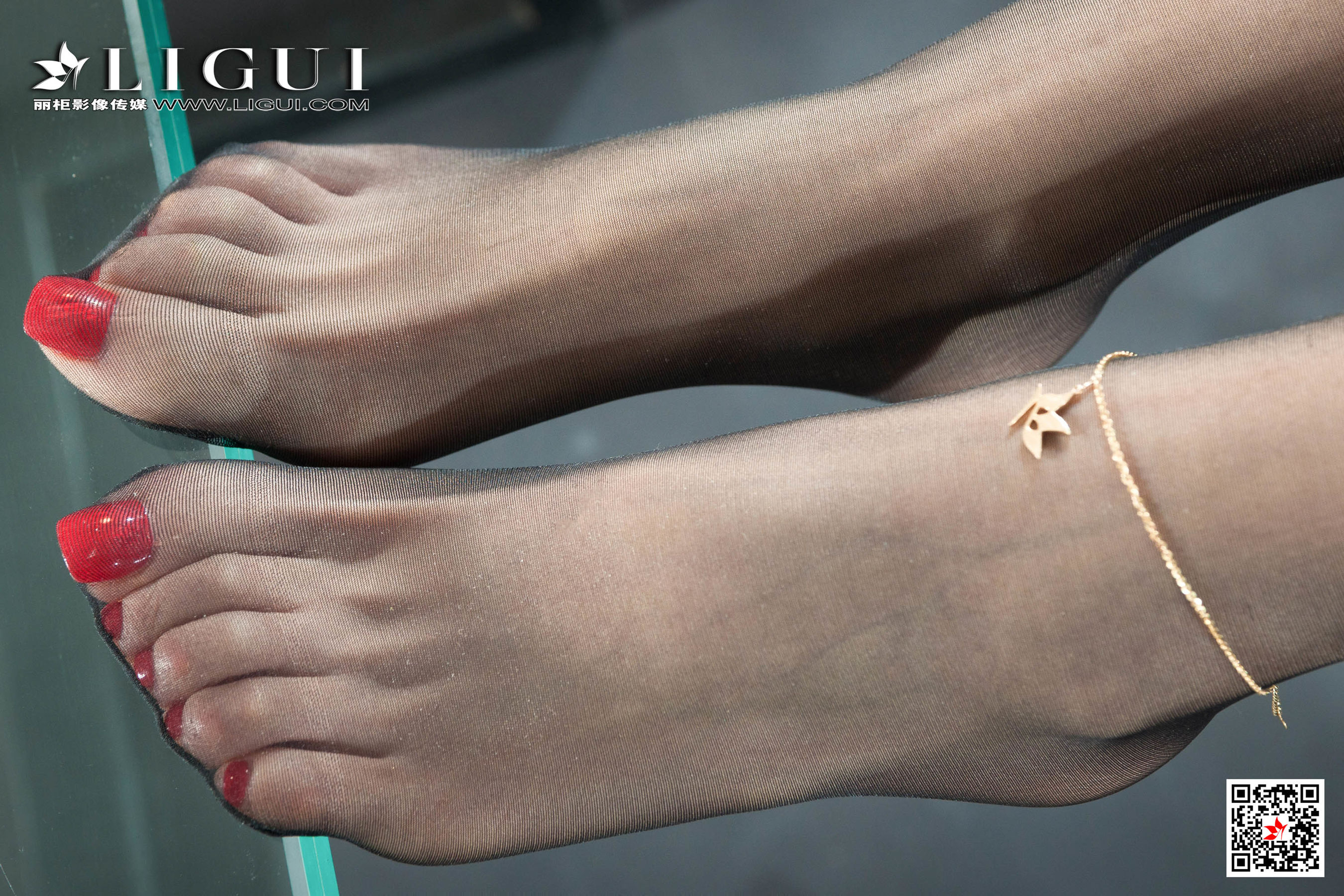 腿模凉儿《黑丝OL姐姐》 [丽柜Ligui] 网络丽人 写真集