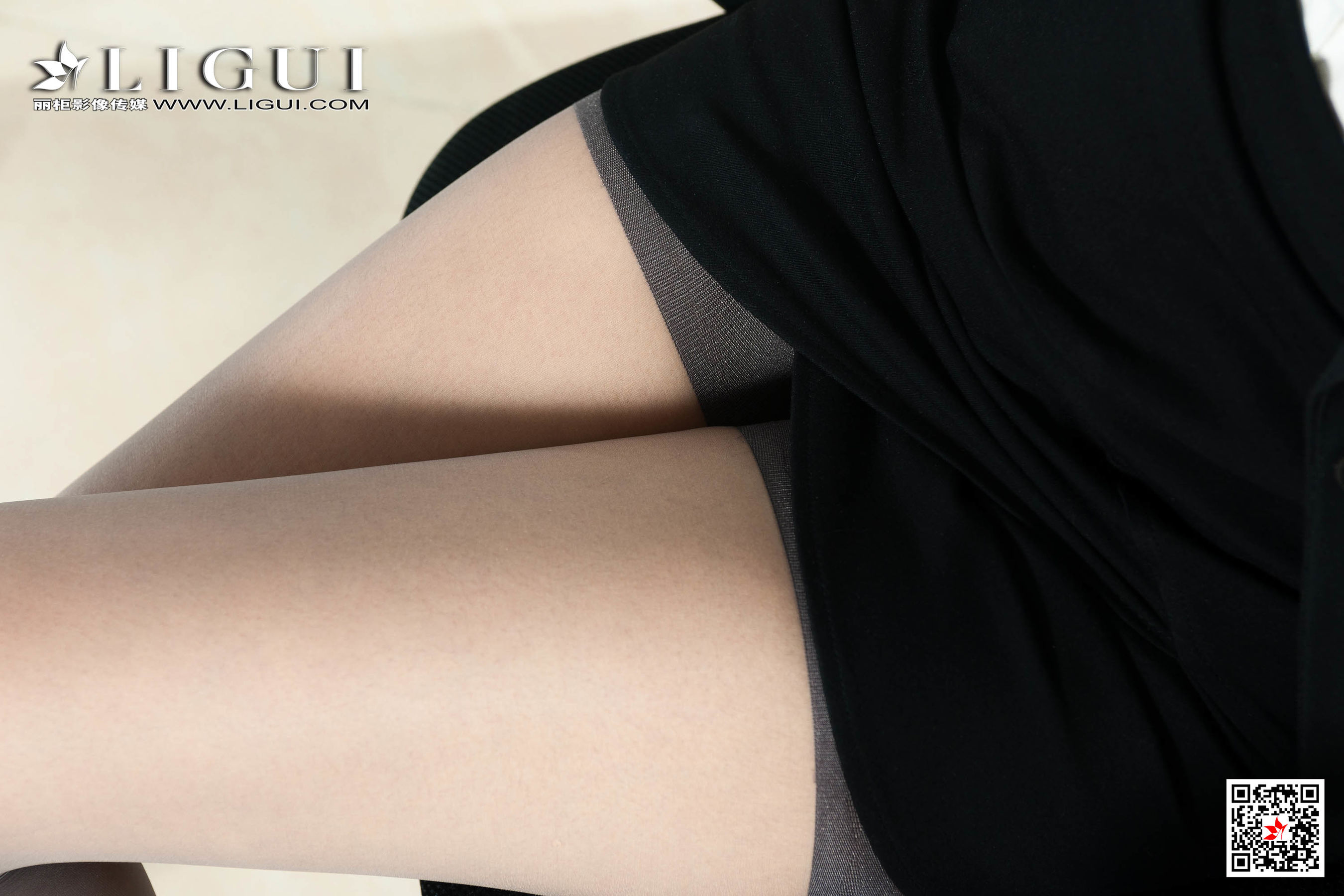 钟晴 《莲丝俏文秘》 [丽柜Ligui]  写真集