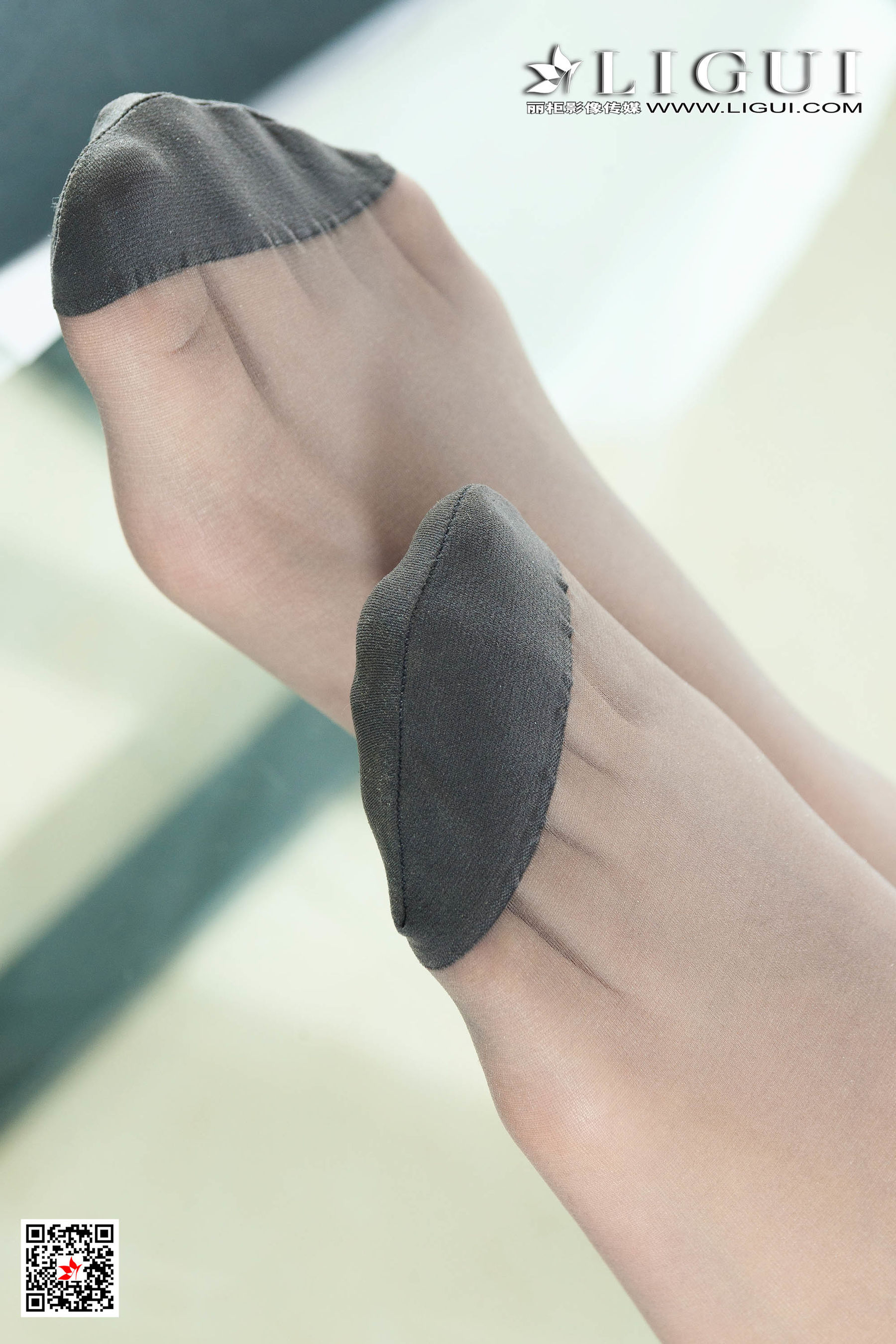 钟晴 《莲丝俏文秘》 [丽柜Ligui]  写真集