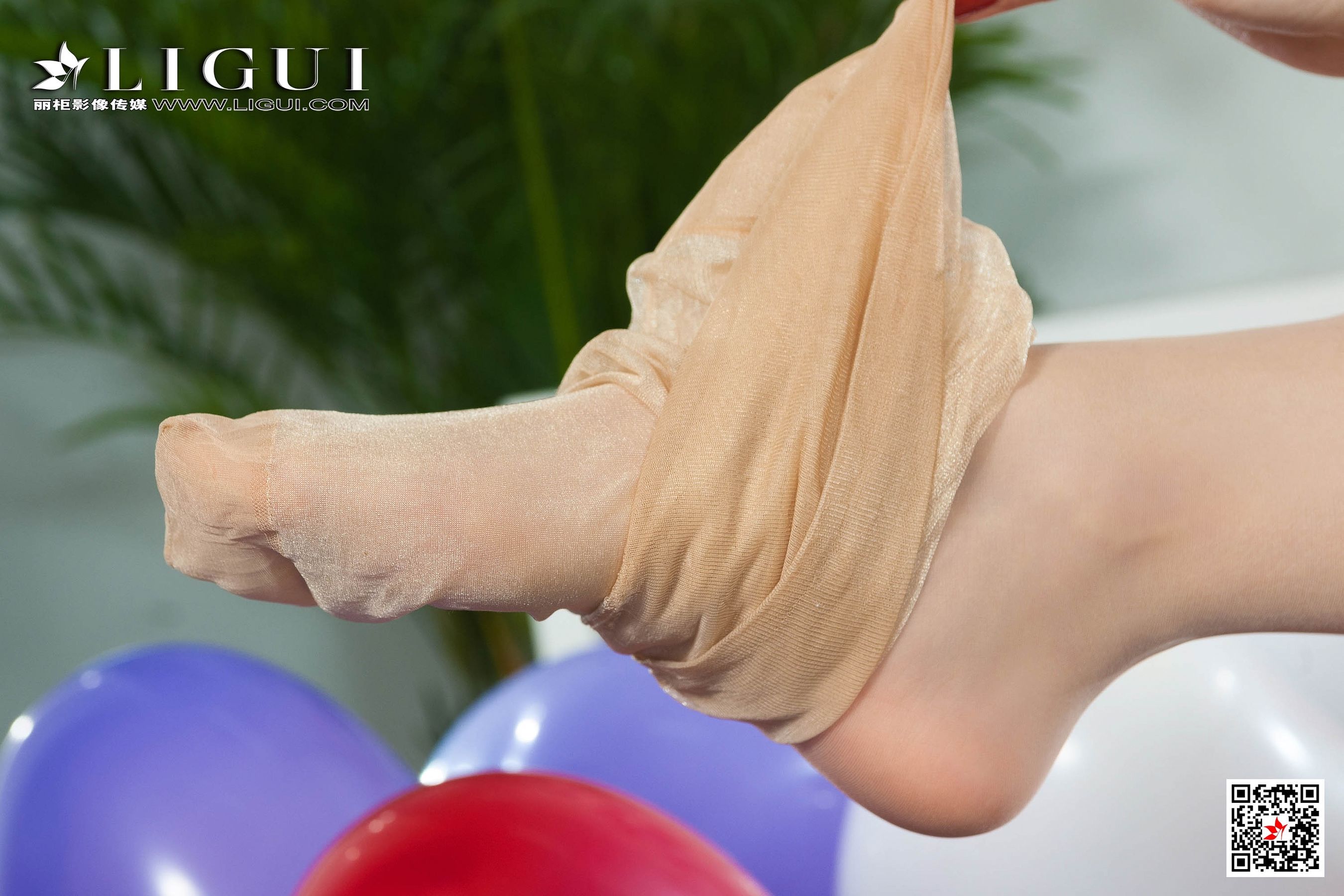 足模筱筱《肉丝玉足》 [丽柜Ligui] 网络丽人 写真集