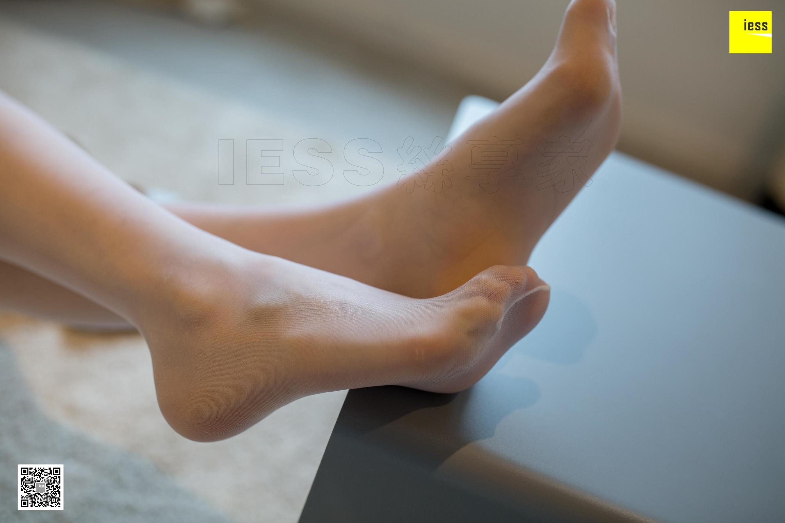 模特梦梦 《梦梦吃外卖》丝足美腿 [异思趣向IESS] 写真集