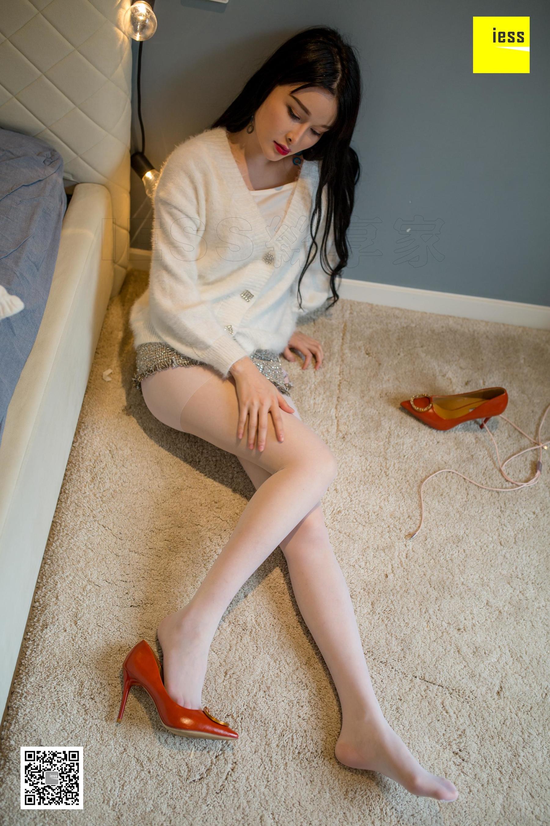 模特梦梦 《梦梦吃外卖》丝足美腿 [异思趣向IESS] 写真集