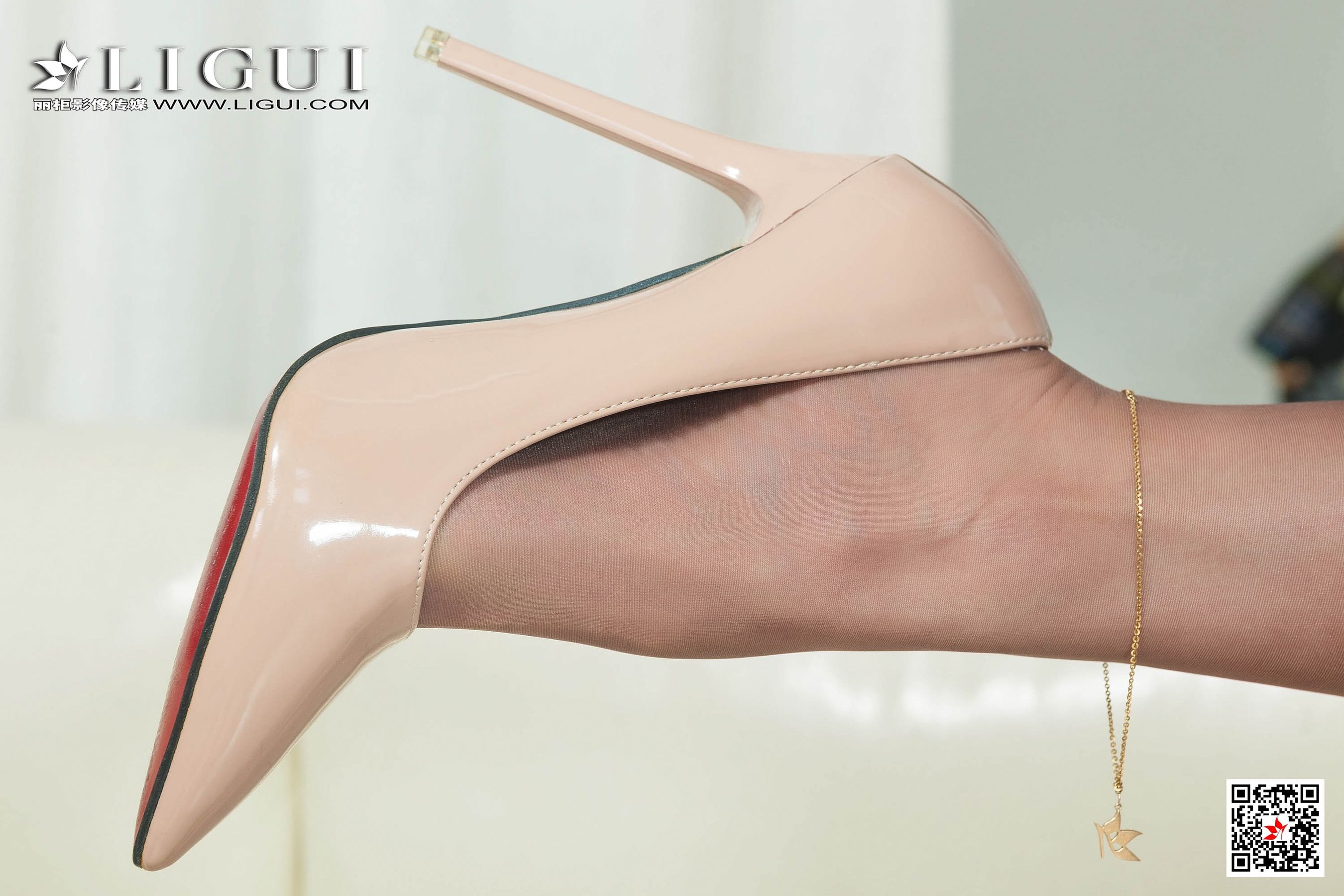 凉儿《黑丝贵美人》 [丽柜Ligui] 写真集