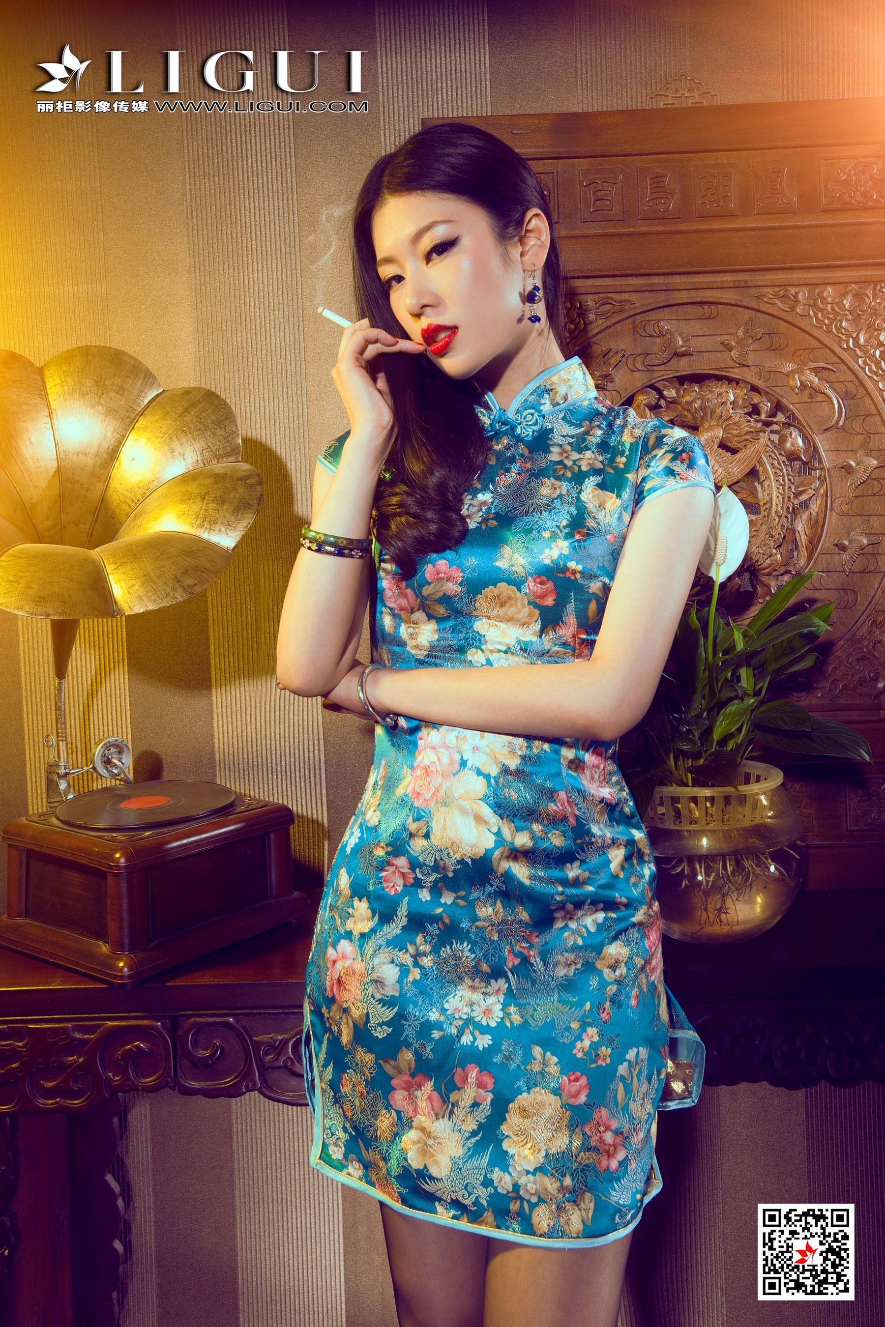 佳怡《蓝色妖姬》 [丽柜Ligui] 网络丽人 写真集