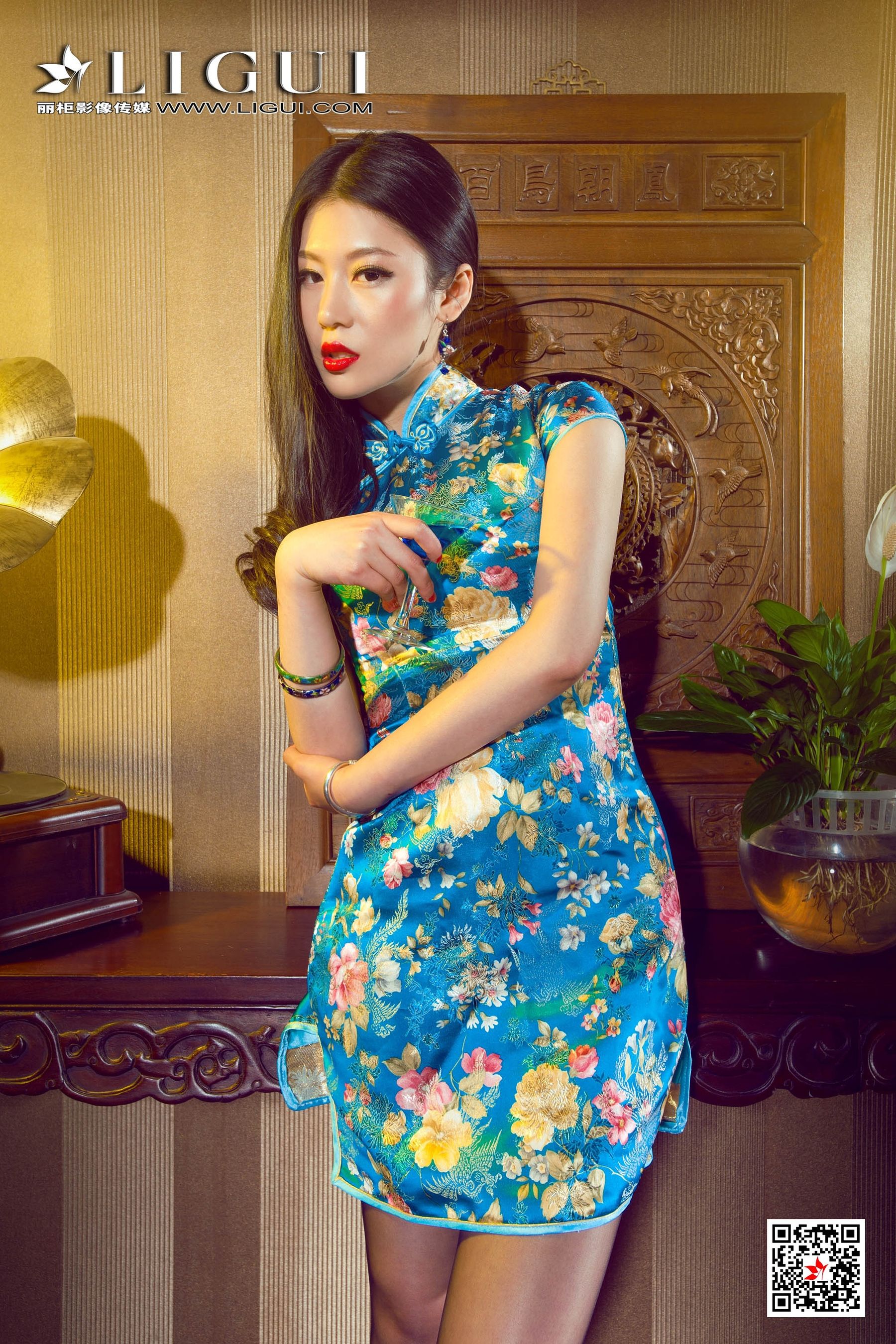 佳怡《蓝色妖姬》 [丽柜Ligui] 网络丽人 写真集