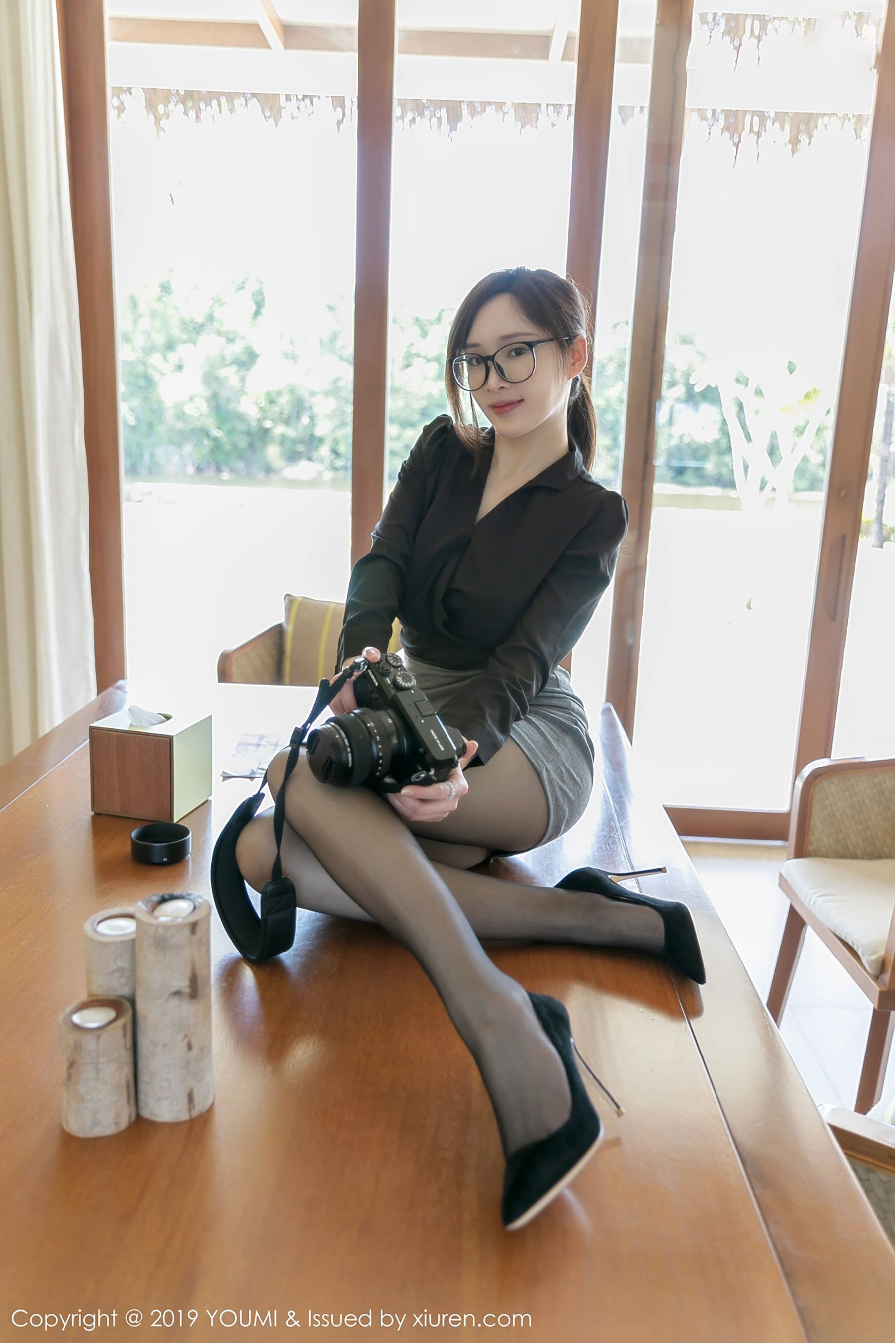 奶瓶土肥圆矮挫丑黑穷《秘书OL角色扮演》 [尤蜜荟YouMi] Vol.290 写真集