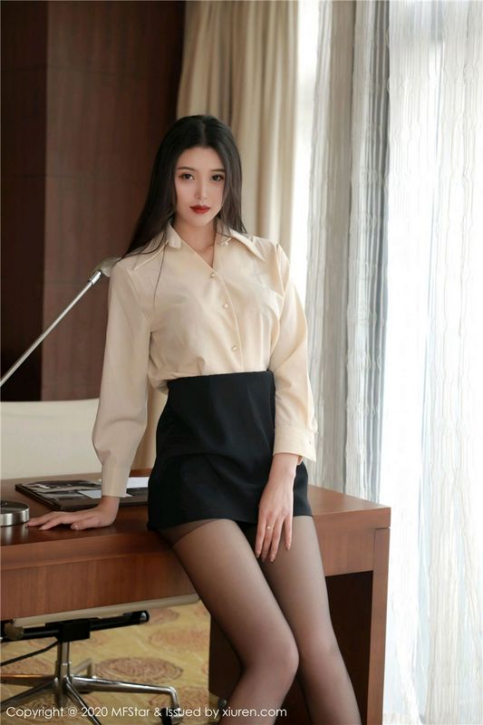 MFStar模范学院VOL.341陈一涵首套写真