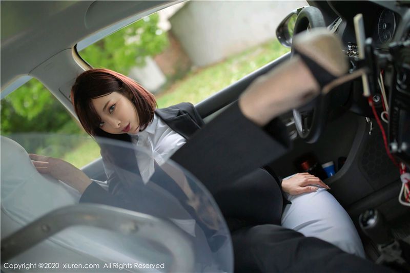 XiuRen秀人网No.2322陈小喵出租车司机主题