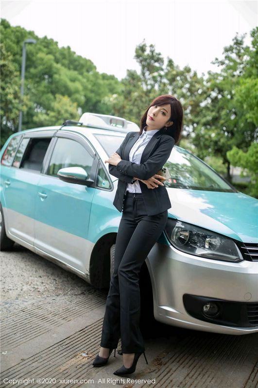 XiuRen秀人网No.2322陈小喵出租车司机主题