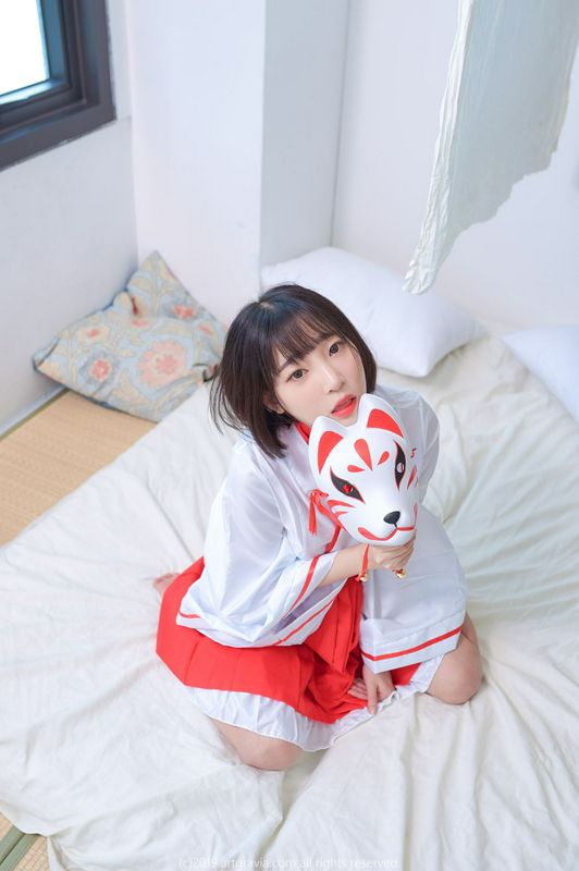 ARTGRAVIAVOL.116姜仁卿