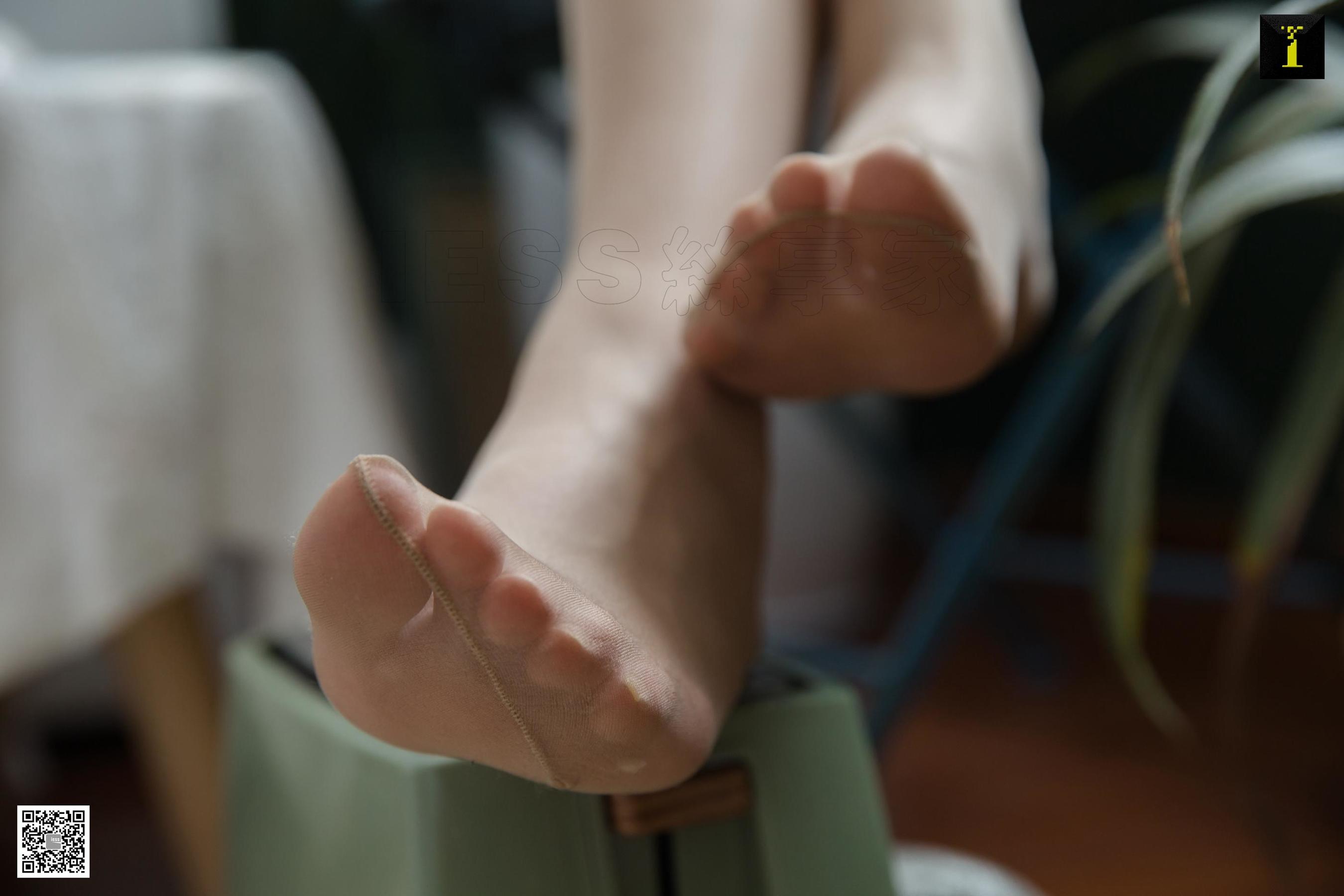 腿模九妹 《可甜可盐的九妹》 [异思趣向IESS] 写真集