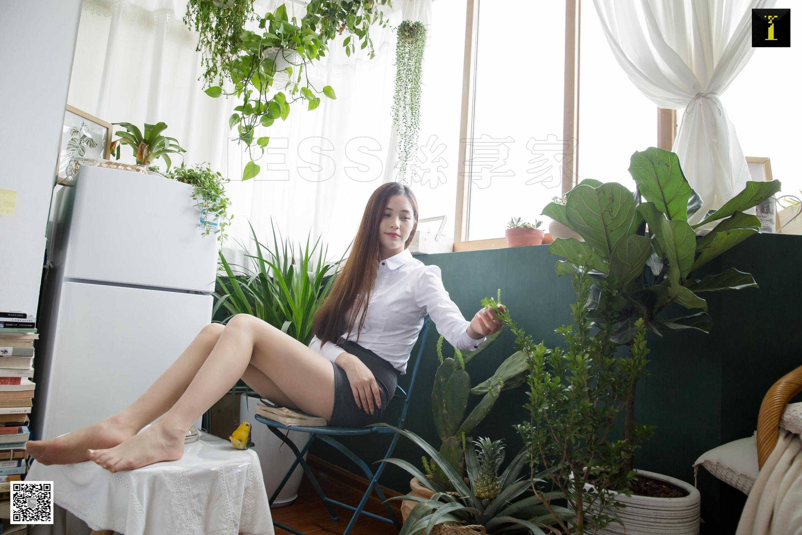 腿模九妹 《可甜可盐的九妹》 [异思趣向IESS] 写真集