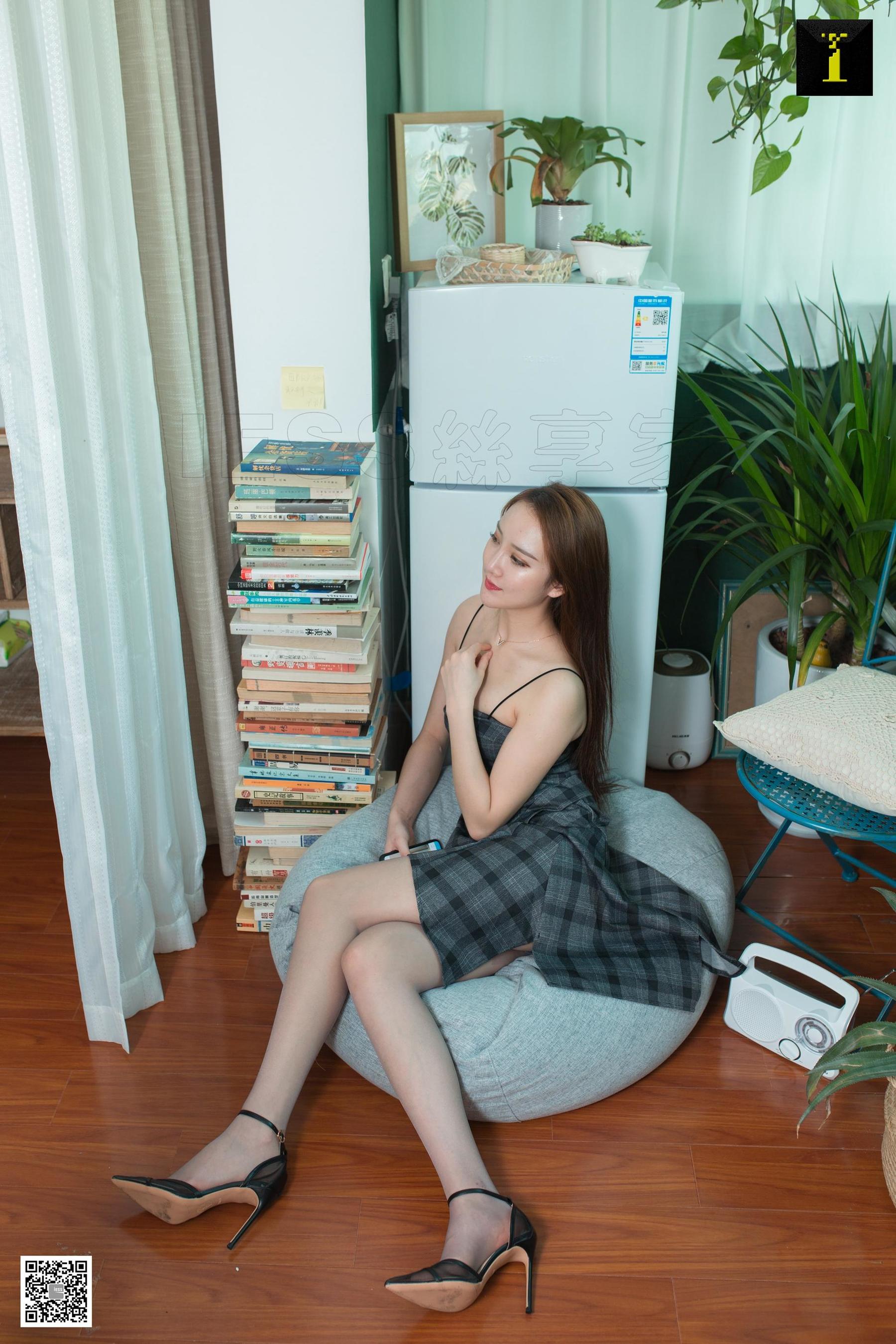 腿模云芝 《云芝也可以小清新》 [异思趣向IESS] 写真集