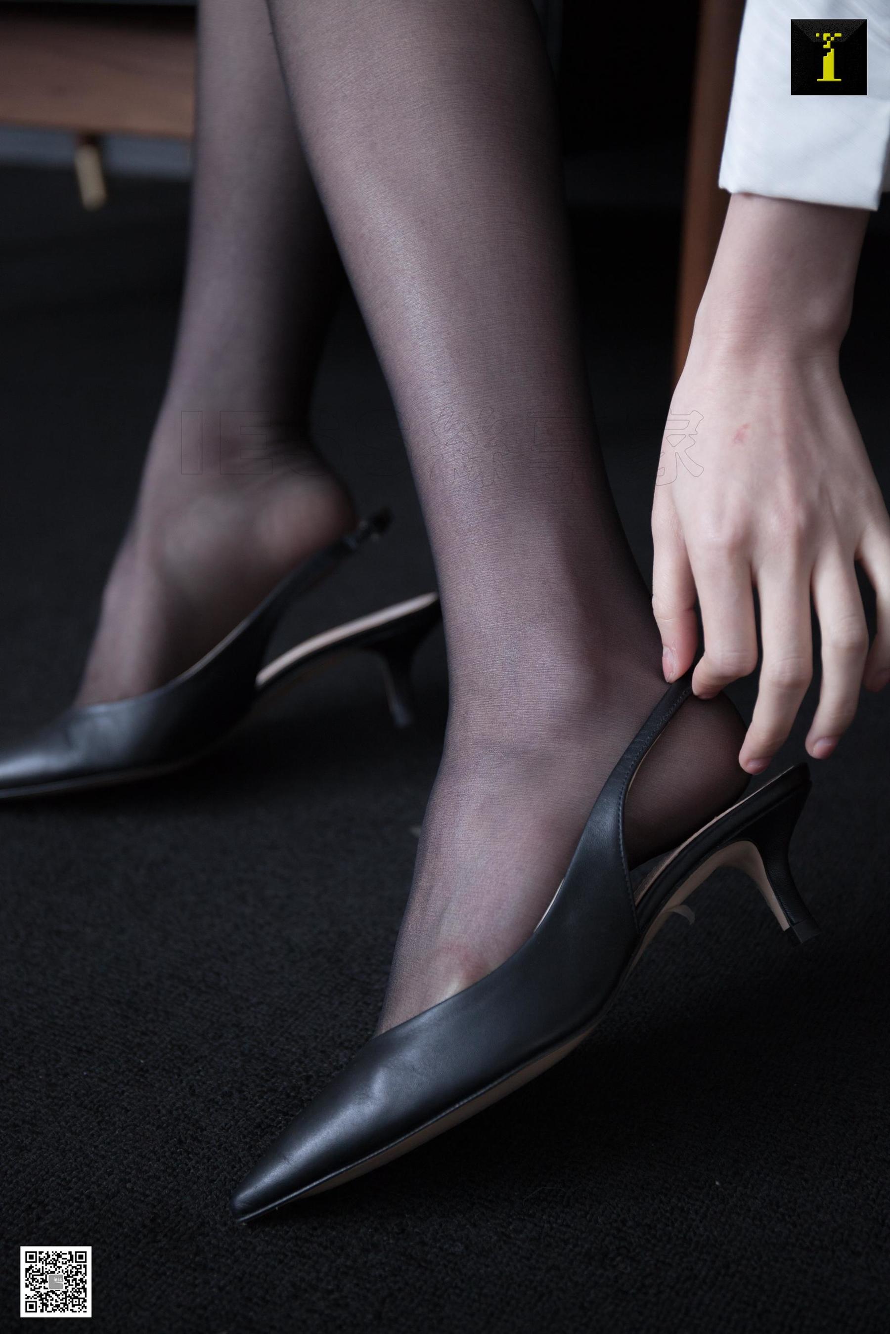 腿模喵姐 《萌系喵姐的职业装》 [异思趣向IESS] 写真集