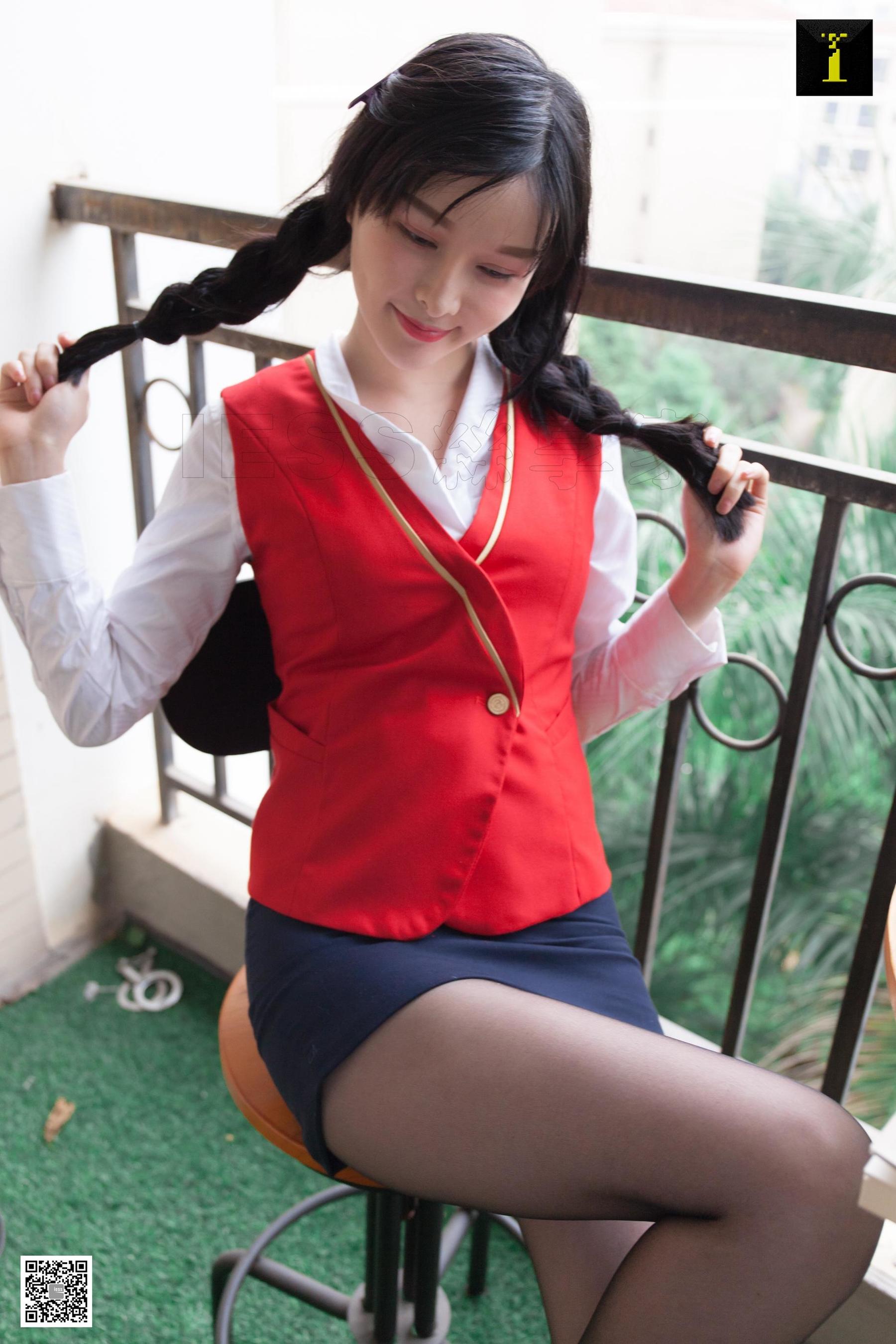 腿模喵姐 《萌系喵姐的职业装》 [异思趣向IESS] 写真集