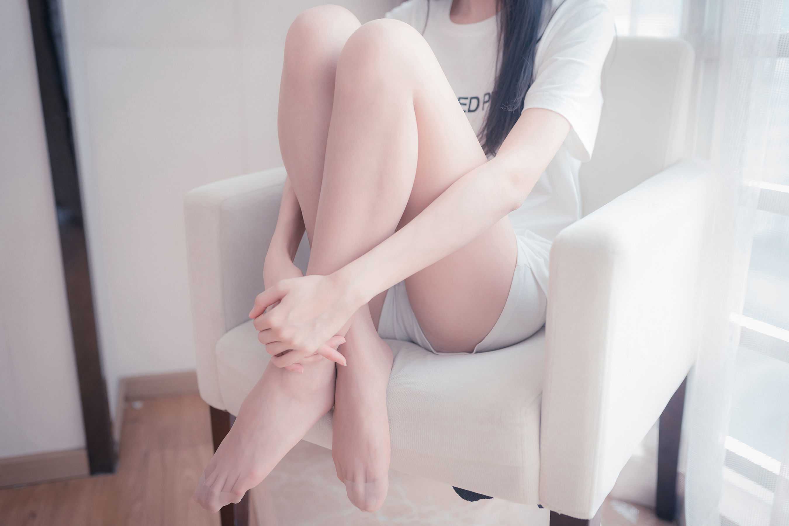 [风之领域] NO.104 超薄肉丝长腿 写真集