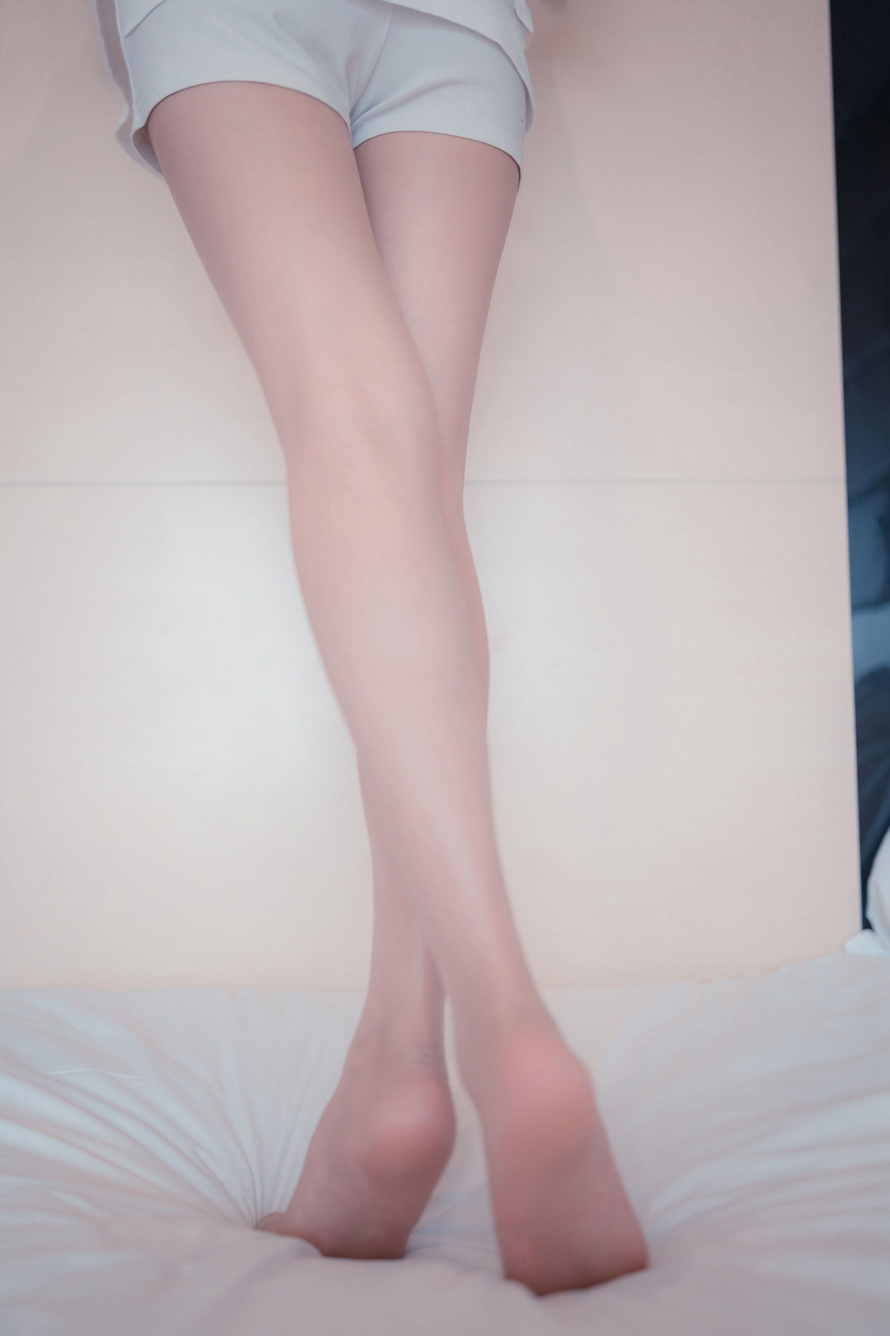 [风之领域] NO.104 超薄肉丝长腿 写真集