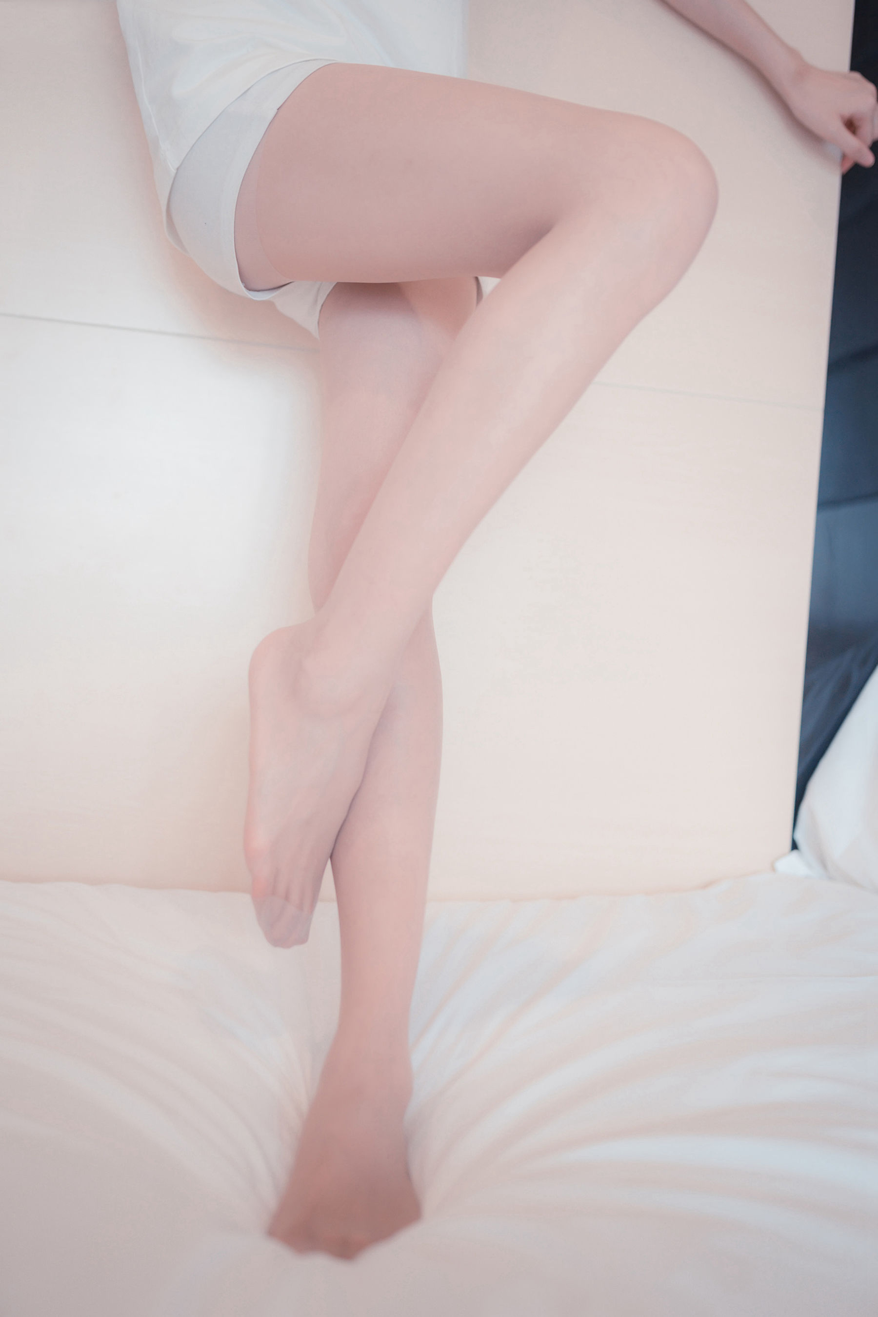 [风之领域] NO.104 超薄肉丝长腿 写真集