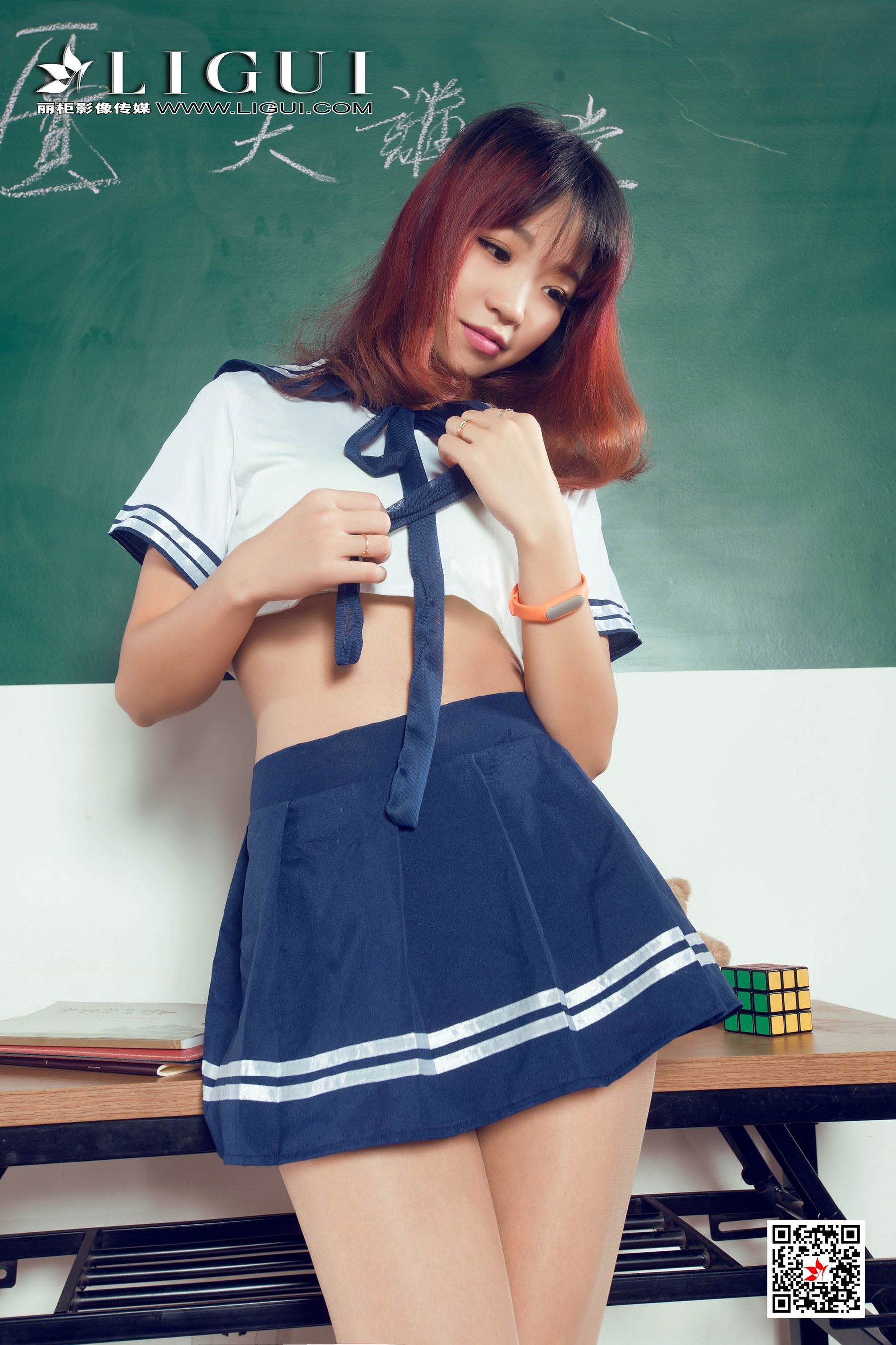 腿模ALAN《教室丝足高跟》 [丽柜Ligui] 写真集