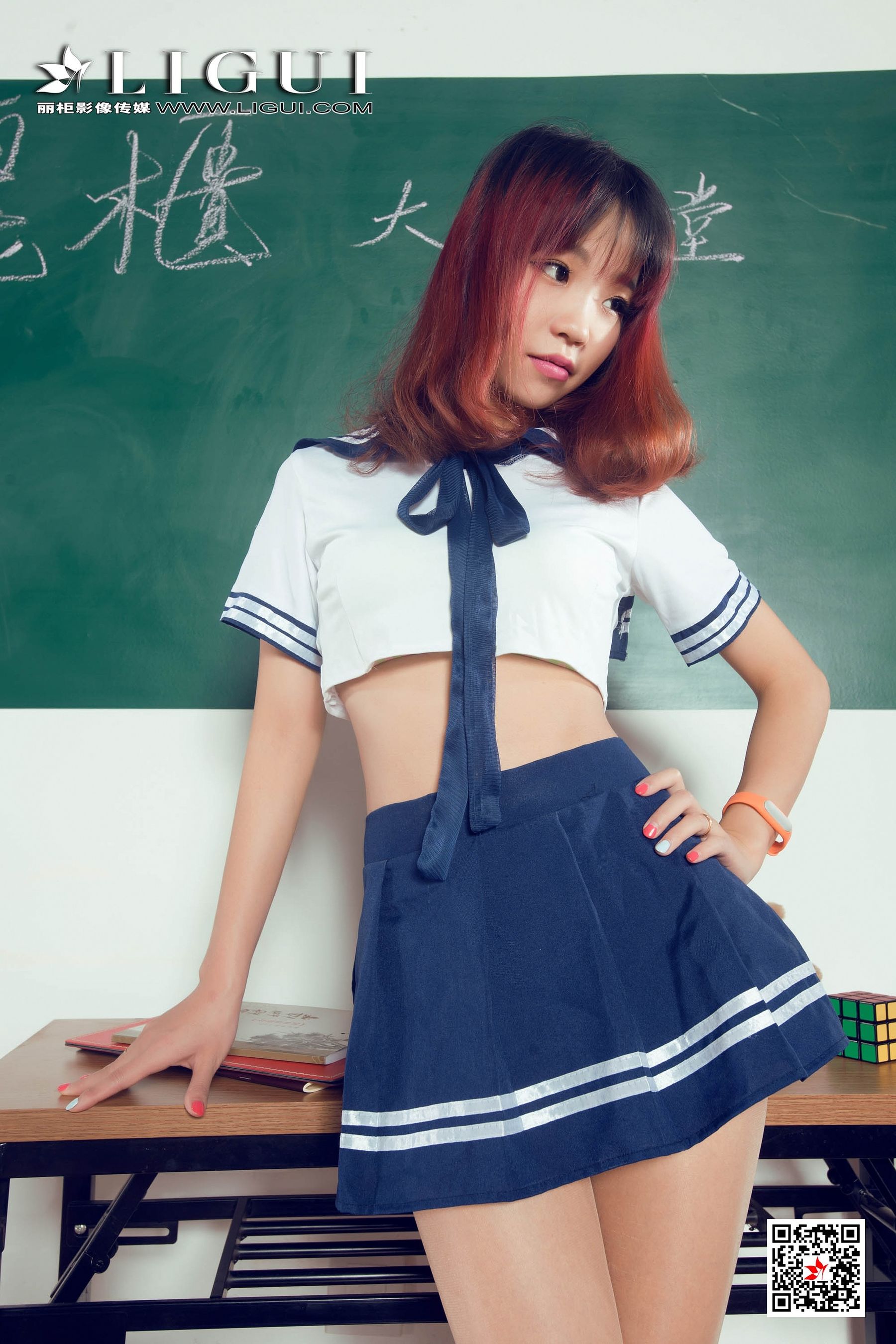 腿模ALAN《教室丝足高跟》 [丽柜Ligui] 写真集