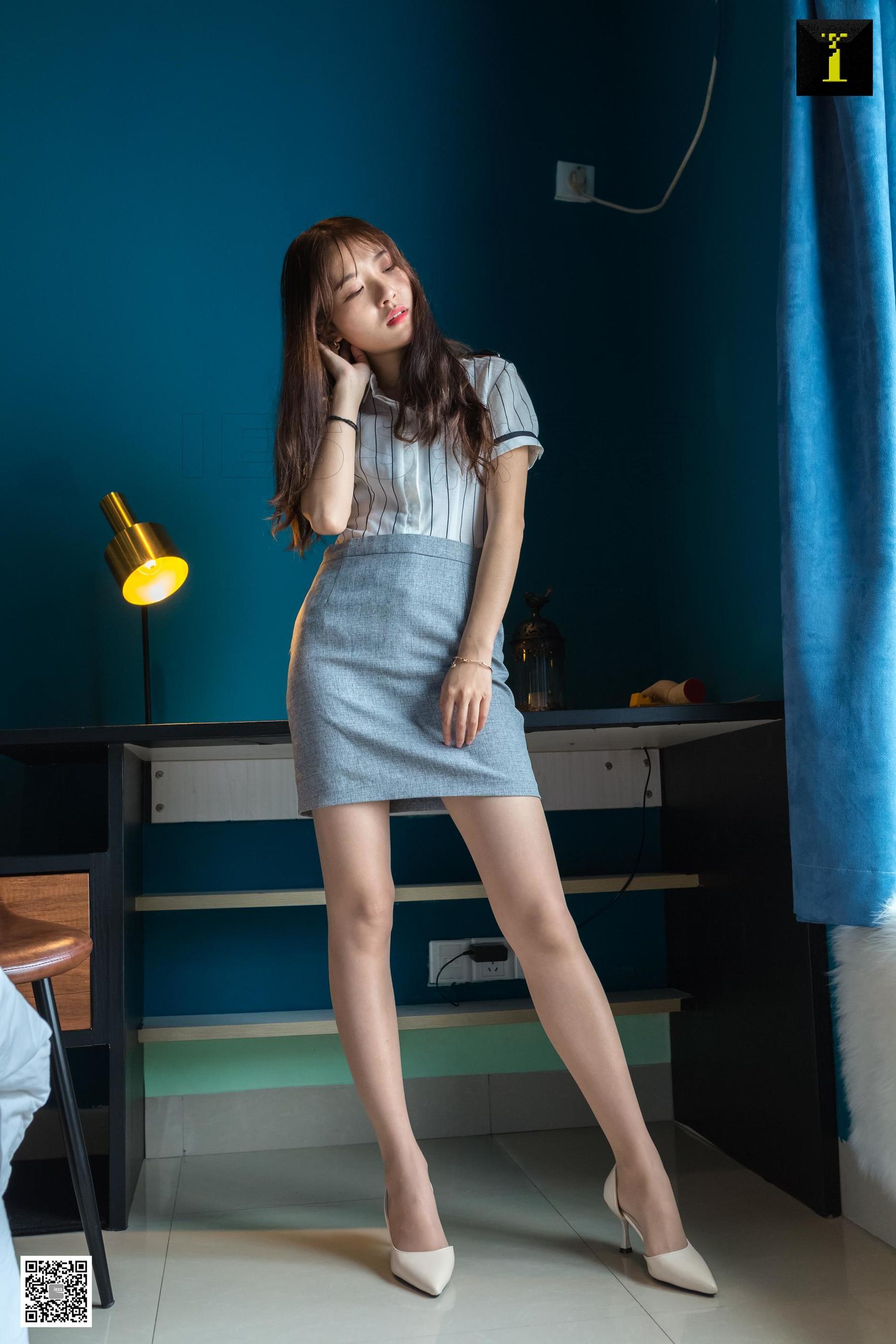 模特婉萍《婉萍的趾尖之花》[异思趣向IESS] 丝足写真集