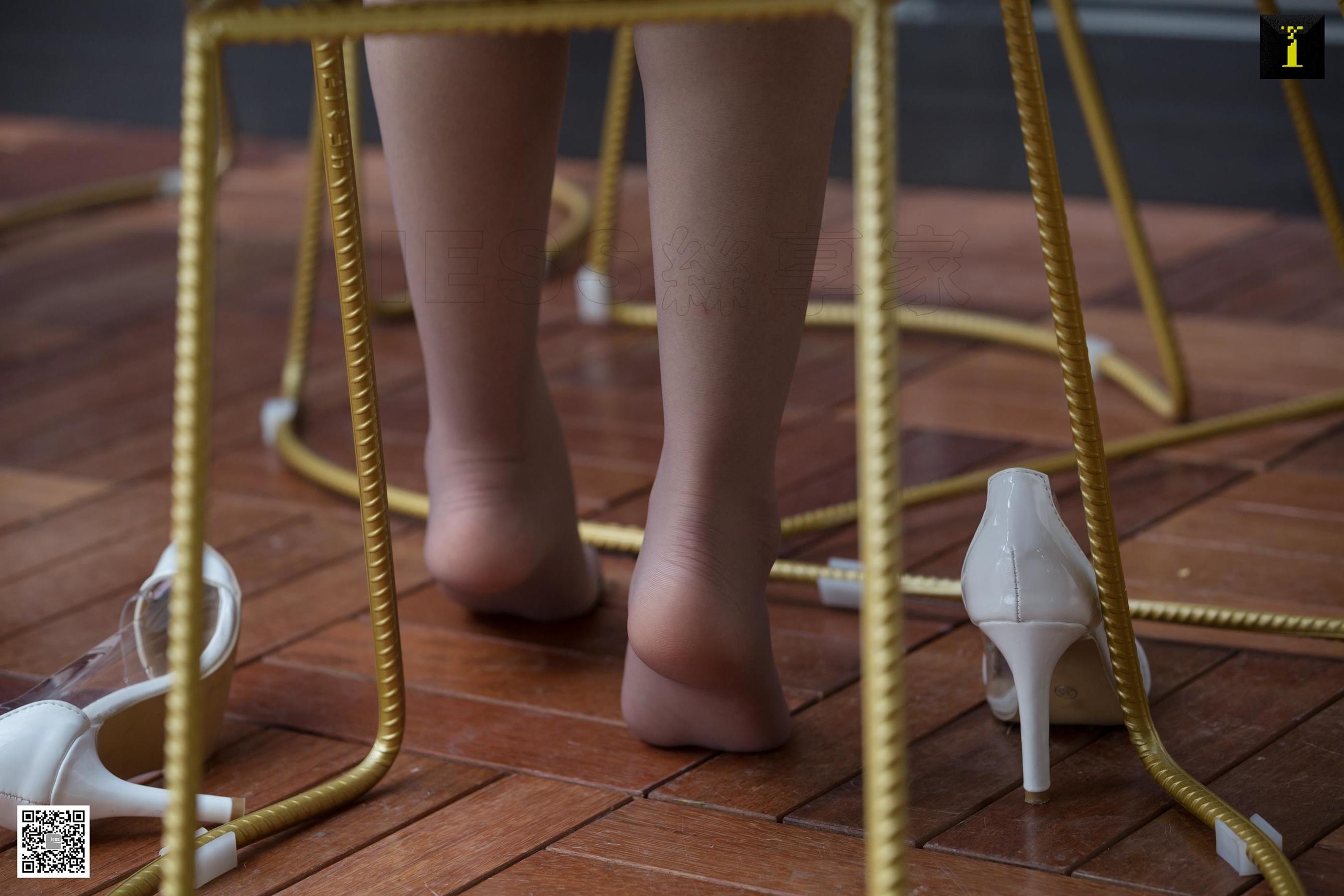 模特可乐 《东方旗袍的韵美》 [异思趣向IESS] 写真集