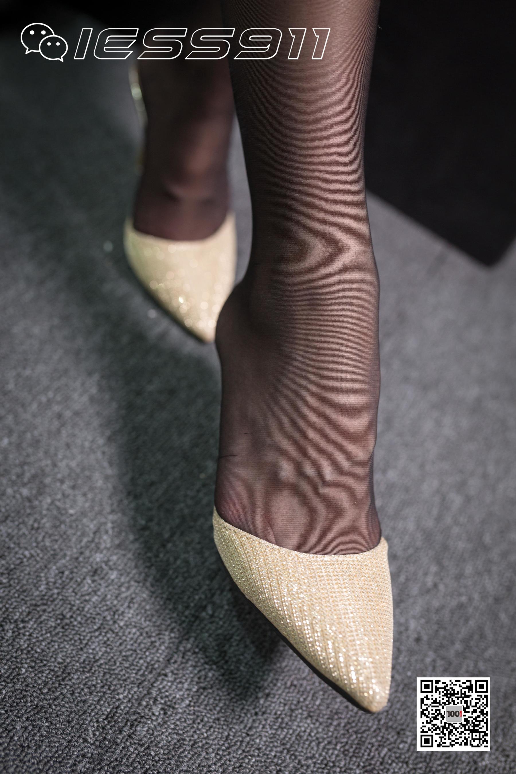 模特真真 《浓缩胶囊》 [IESS一千零一夜] 美腿丝袜写真集