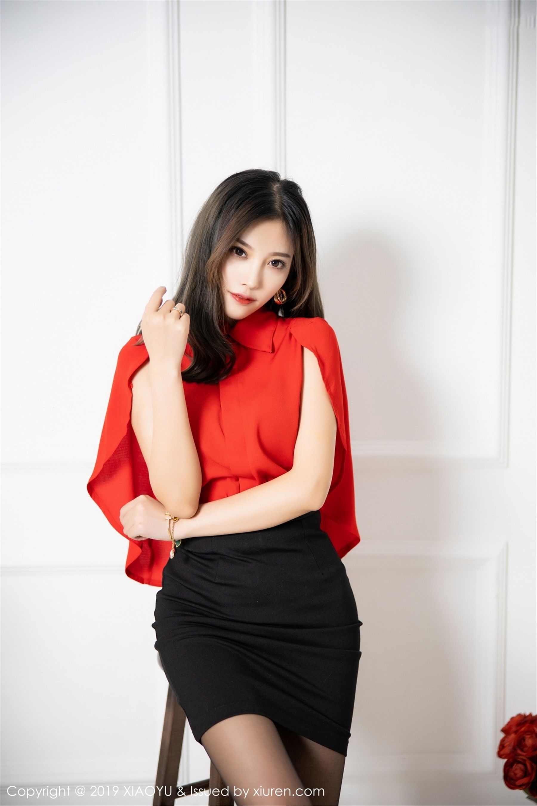 杨晨晨sugar《灵动销魂的黑丝美腿魅惑》 [语画界XIAOYU] Vol.119 写真集