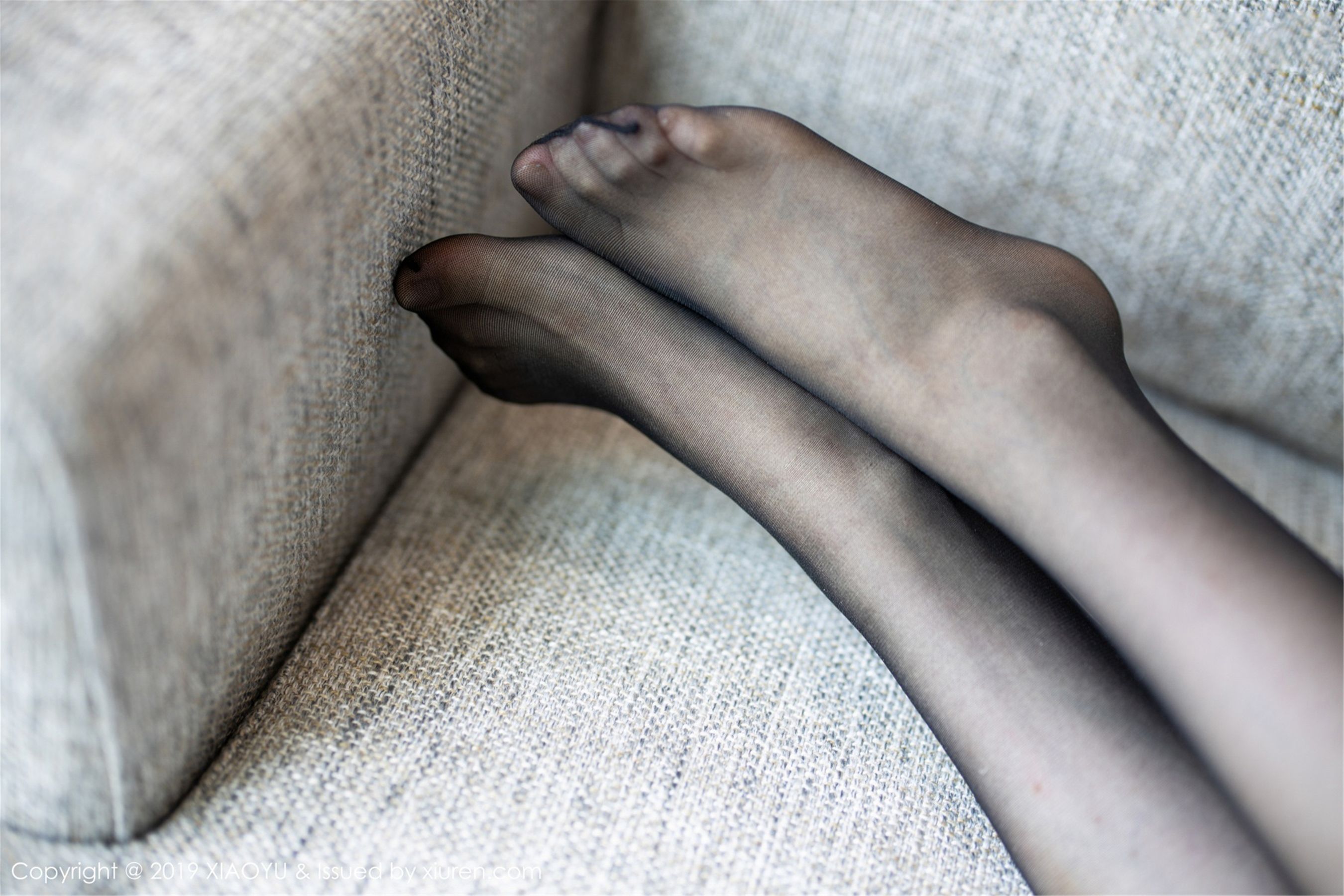 允儿Claire《性感黑丝吊袜下美腿》 [语画界XIAOYU] Vol.120 写真集