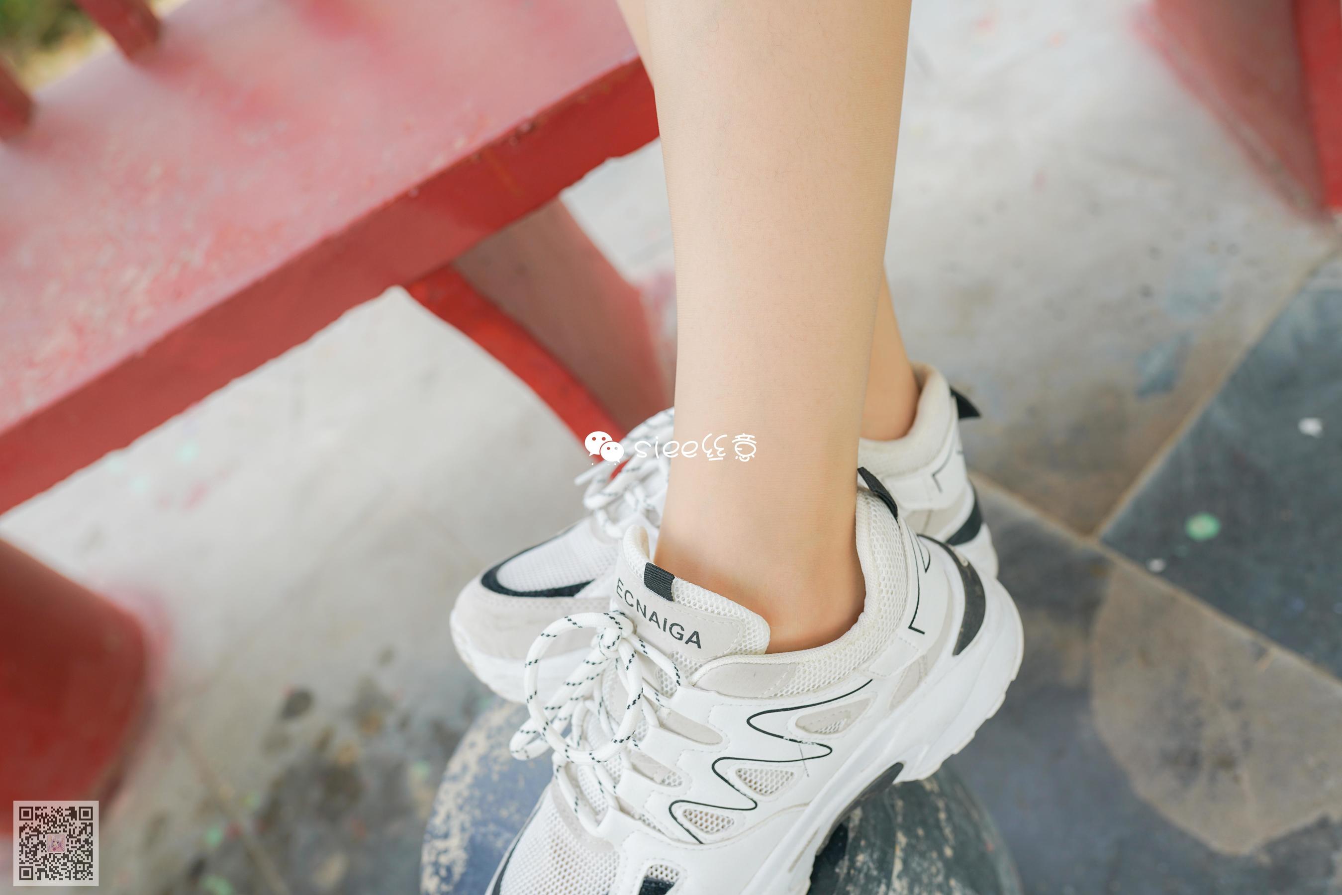 瑶瑶《简单的幸福无处不在》 [丝意SIEE] No.334 写真集