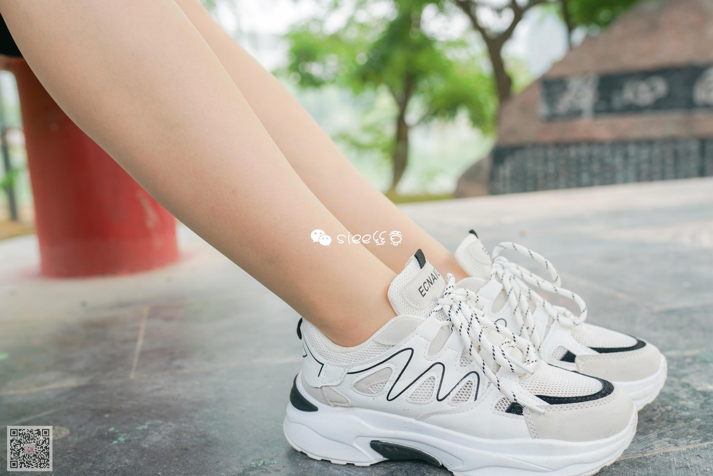 瑶瑶《简单的幸福无处不在》 [丝意SIEE] No.334 写真集