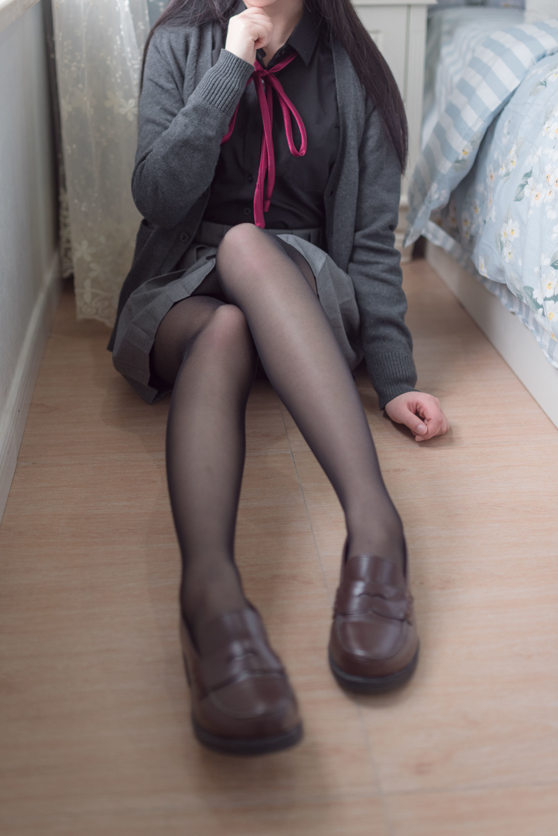 COSER雪琪SAMA《JK黑丝》  [COSPLAY美女] 写真集