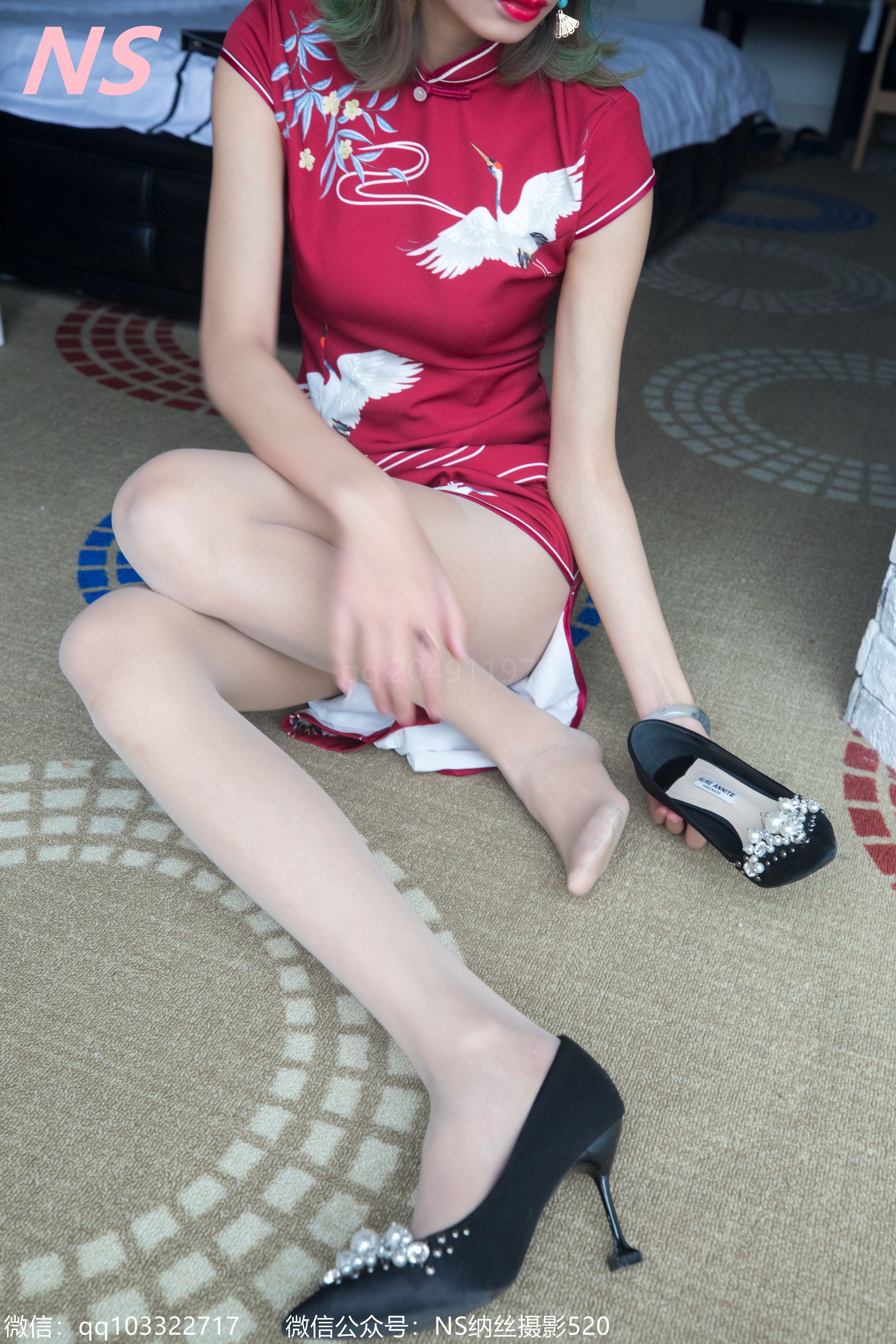 张若若《旗袍丝袜》 [纳丝摄影] 写真集