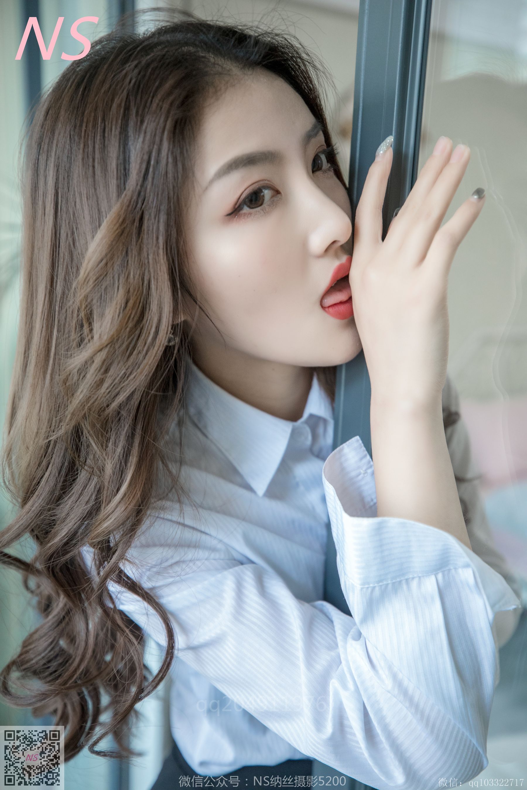 快手主播楠希《OL装》 [纳丝摄影] 写真集