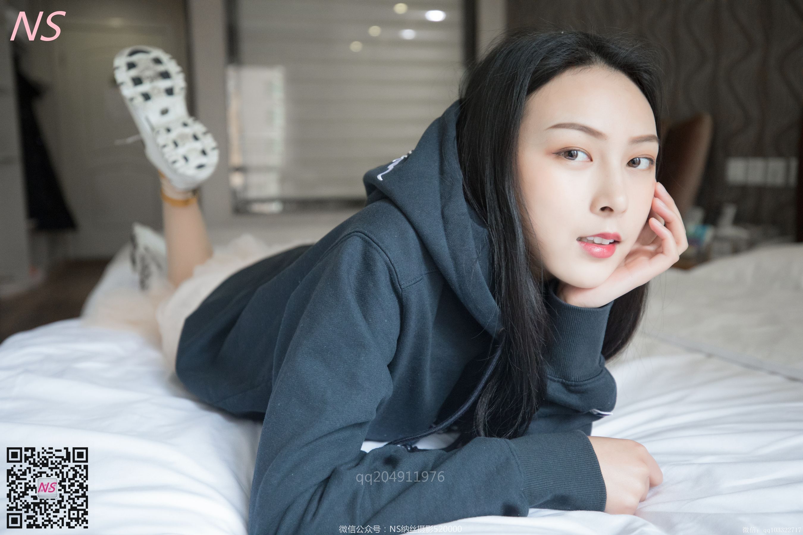 悠悠《丝袜美腿玉足美美哒》 [纳丝摄影] 写真集