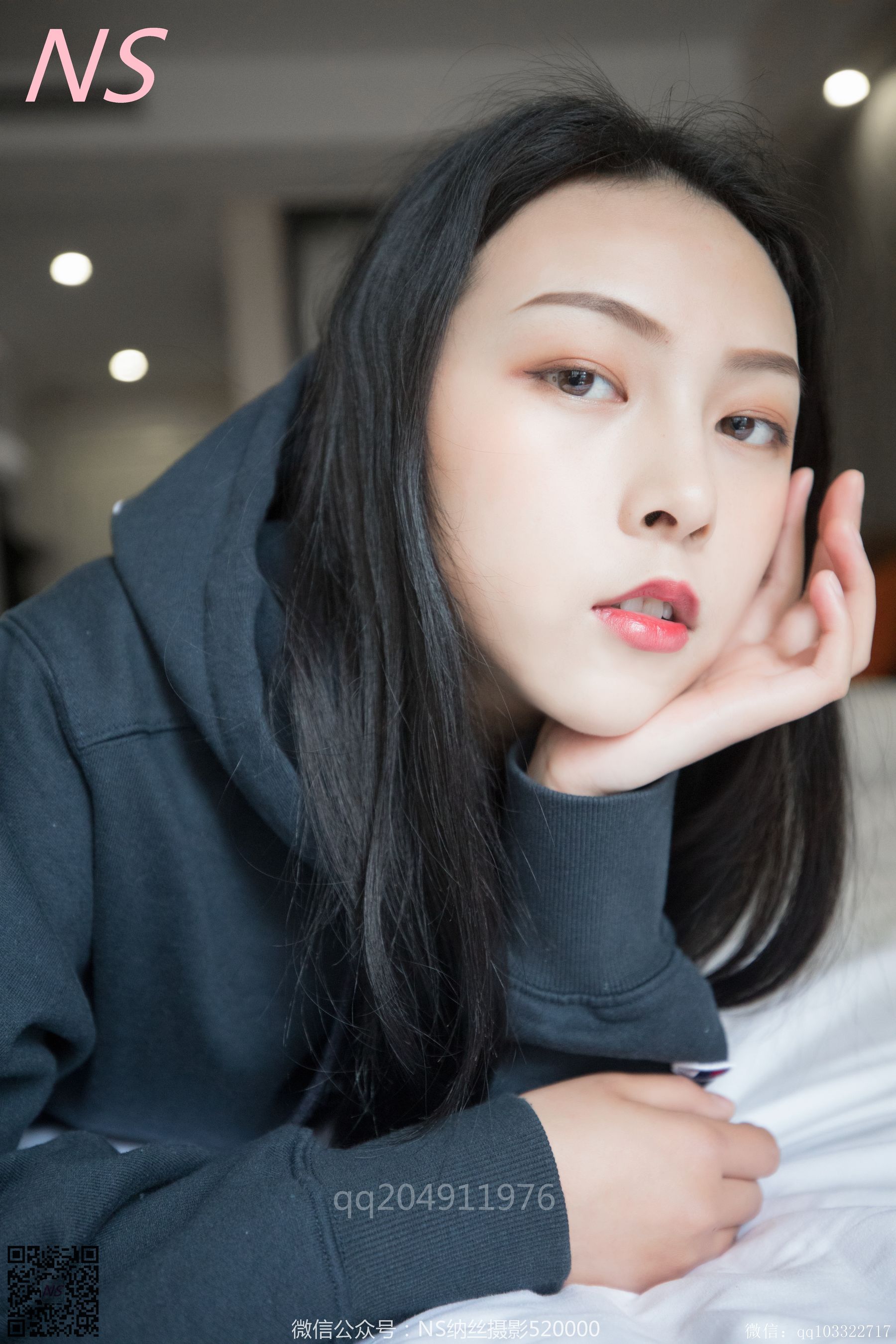 悠悠《丝袜美腿玉足美美哒》 [纳丝摄影] 写真集