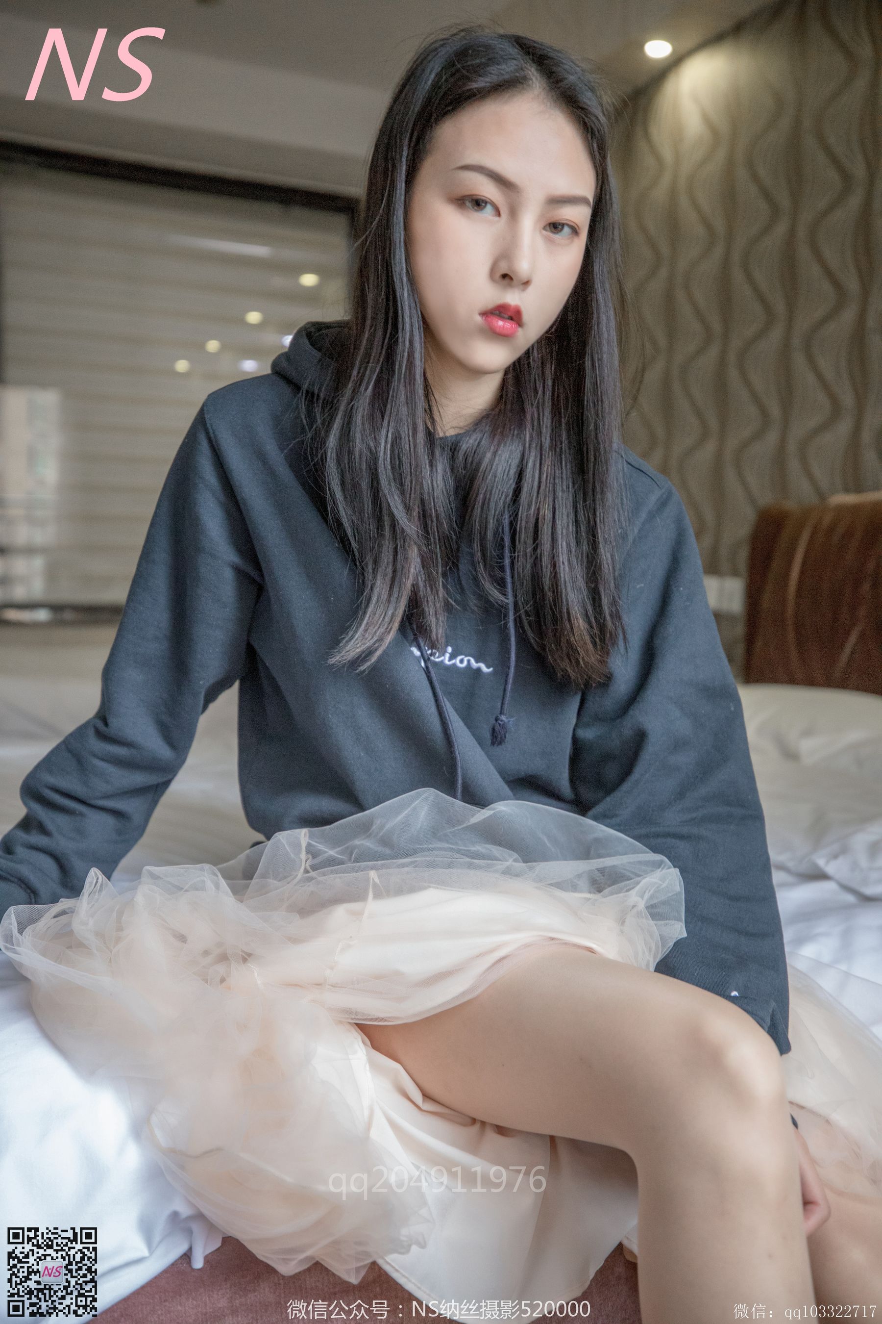 悠悠《丝袜美腿玉足美美哒》 [纳丝摄影] 写真集