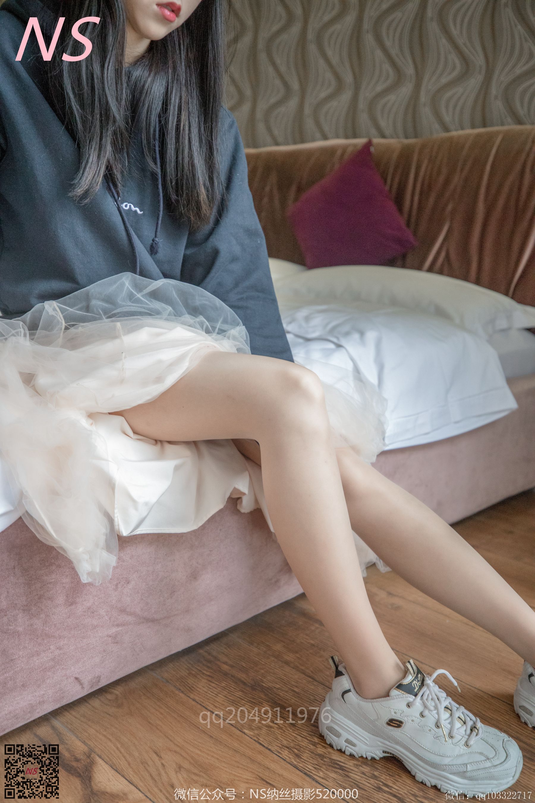 悠悠《丝袜美腿玉足美美哒》 [纳丝摄影] 写真集