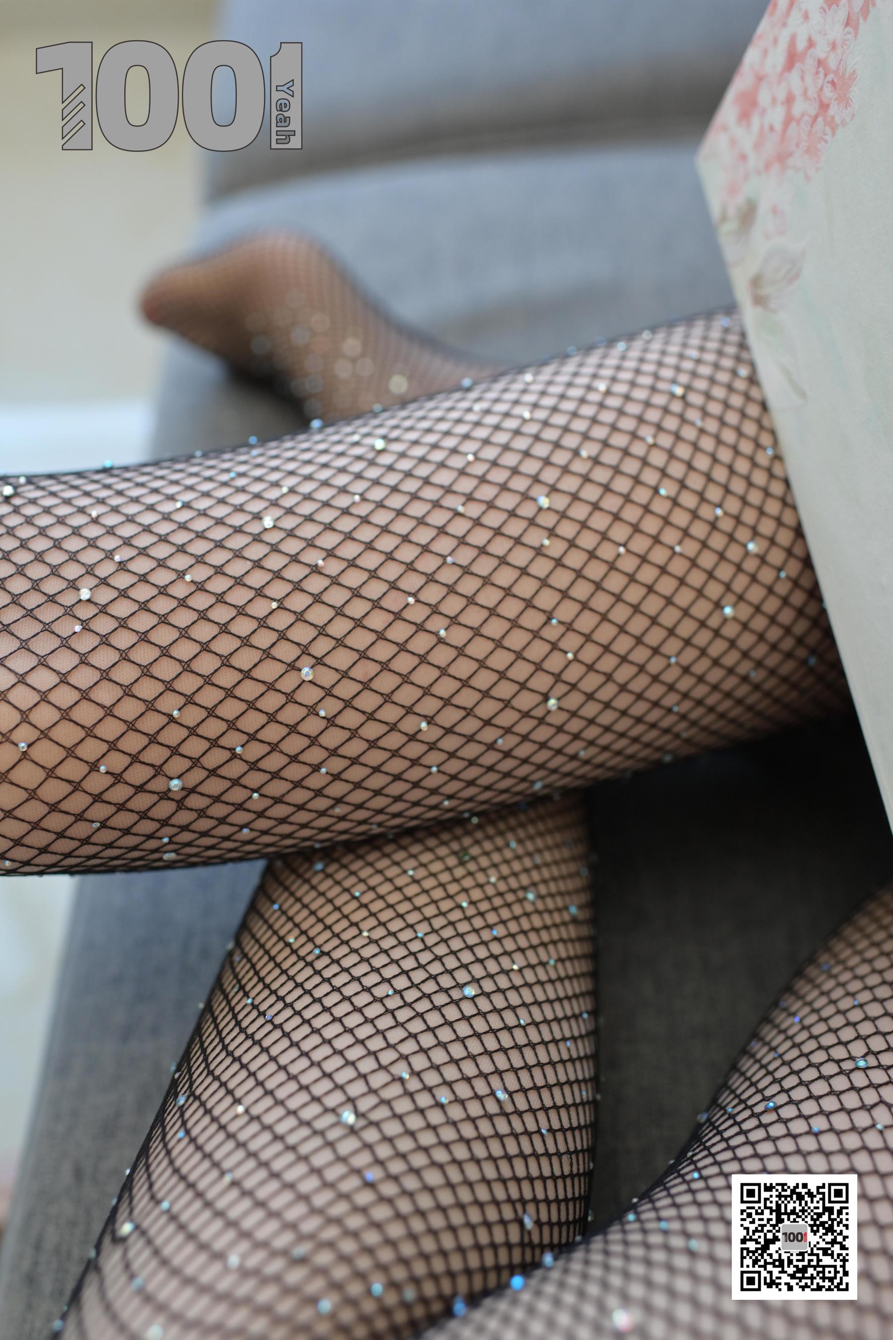 西瓜 《姐姐的私藏2》[一千零一夜IESS] 丝袜美腿写真集