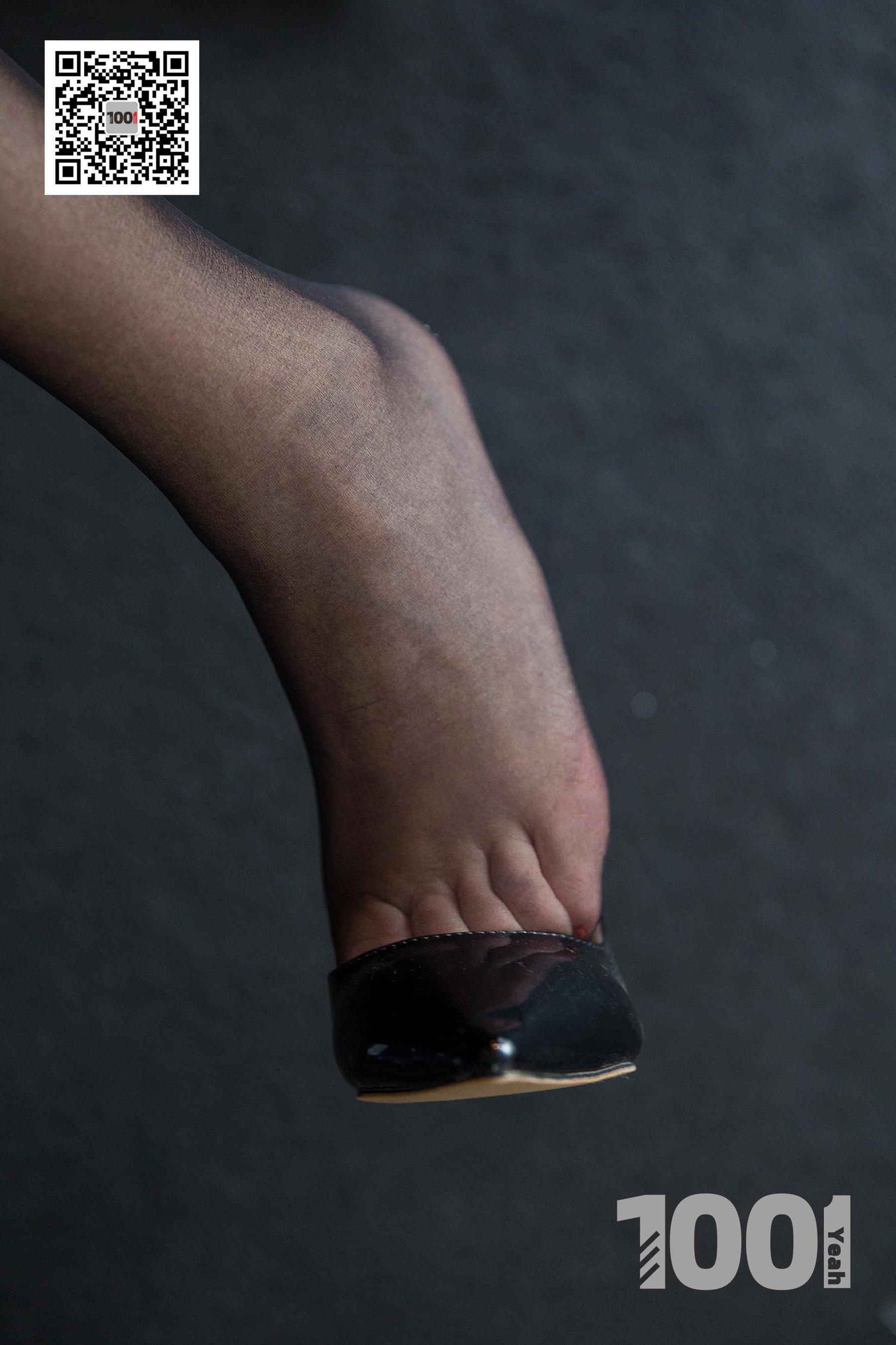 西瓜 《浓缩胶囊2》[一千零一夜IESS] 美腿丝足写真集