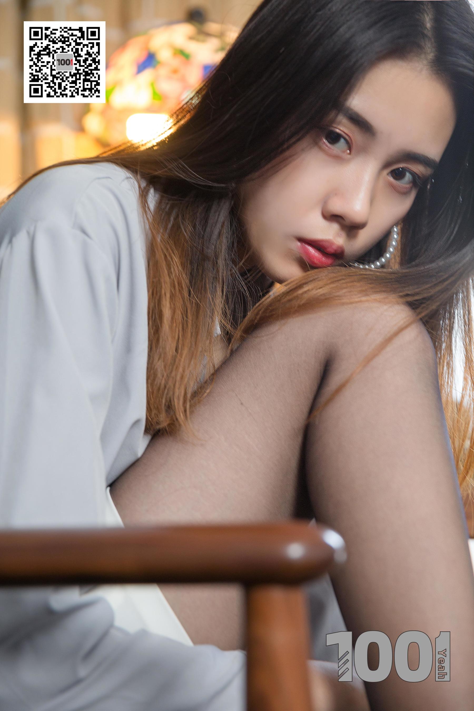 西瓜 《浓缩胶囊2》[一千零一夜IESS] 美腿丝足写真集