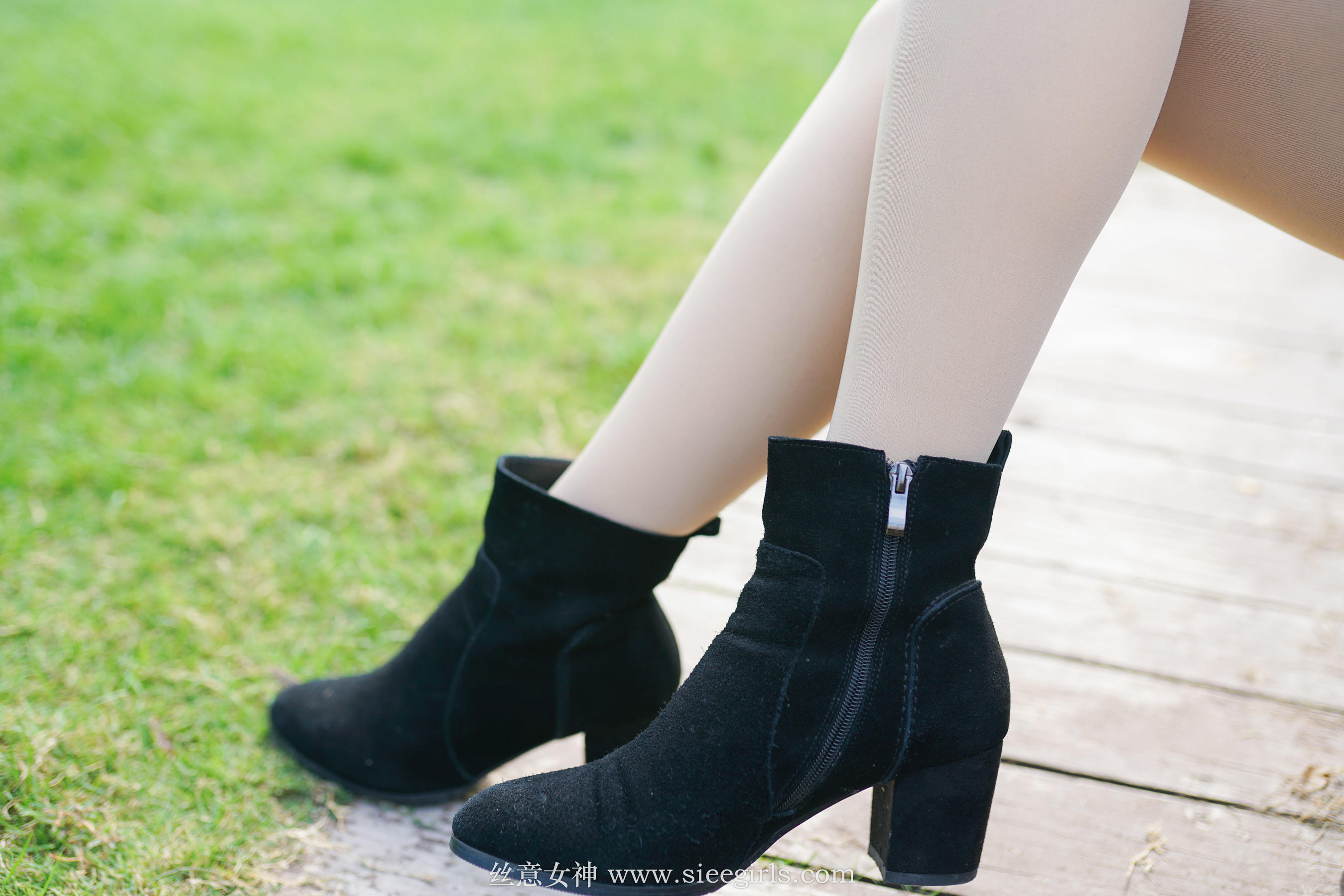 蓓蓓《心若有情，何处不风景》 [丝意SIEE] No.371 写真集