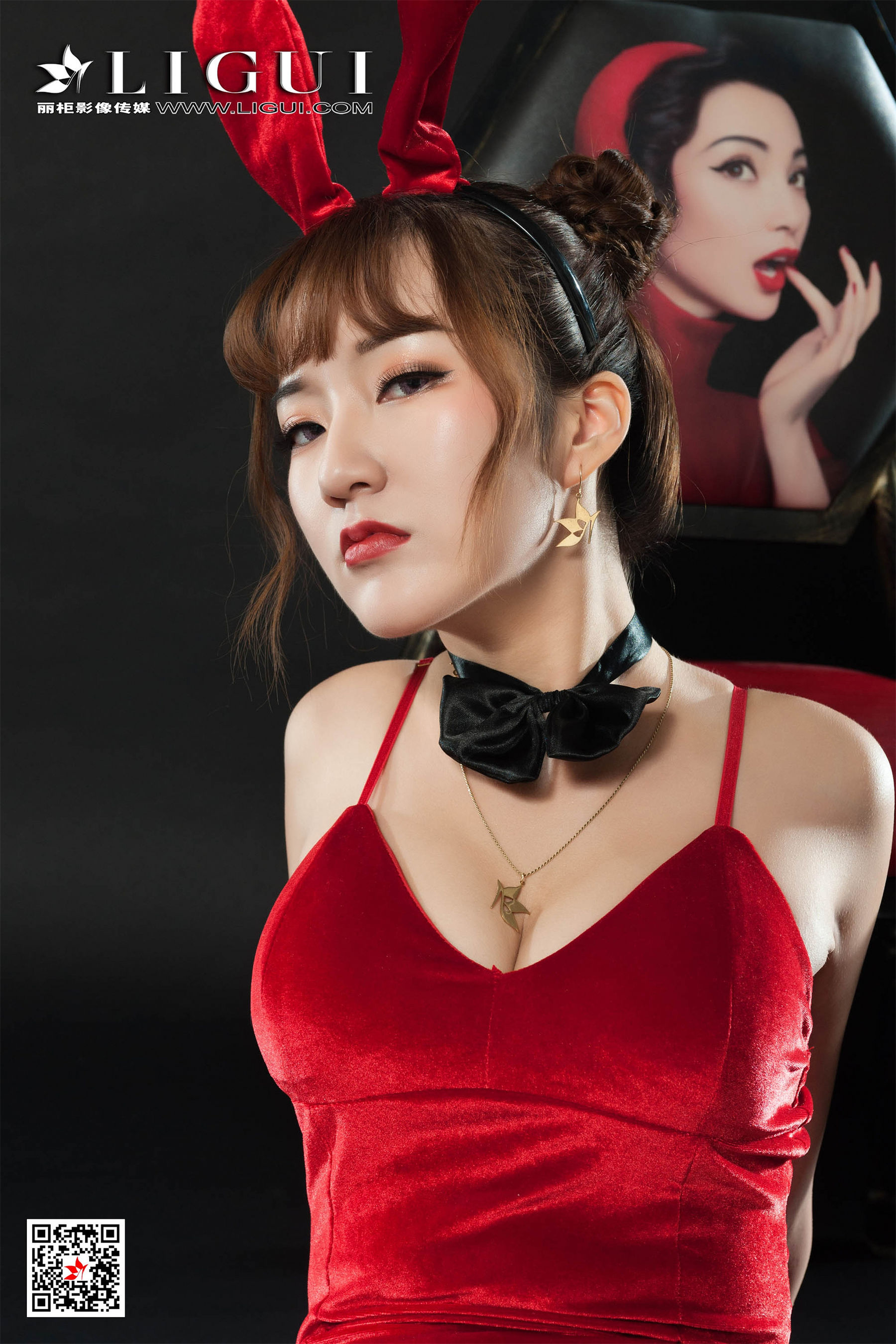 汐汐《黑丝镣铐兔女郎》 [丽柜Ligui] 写真集