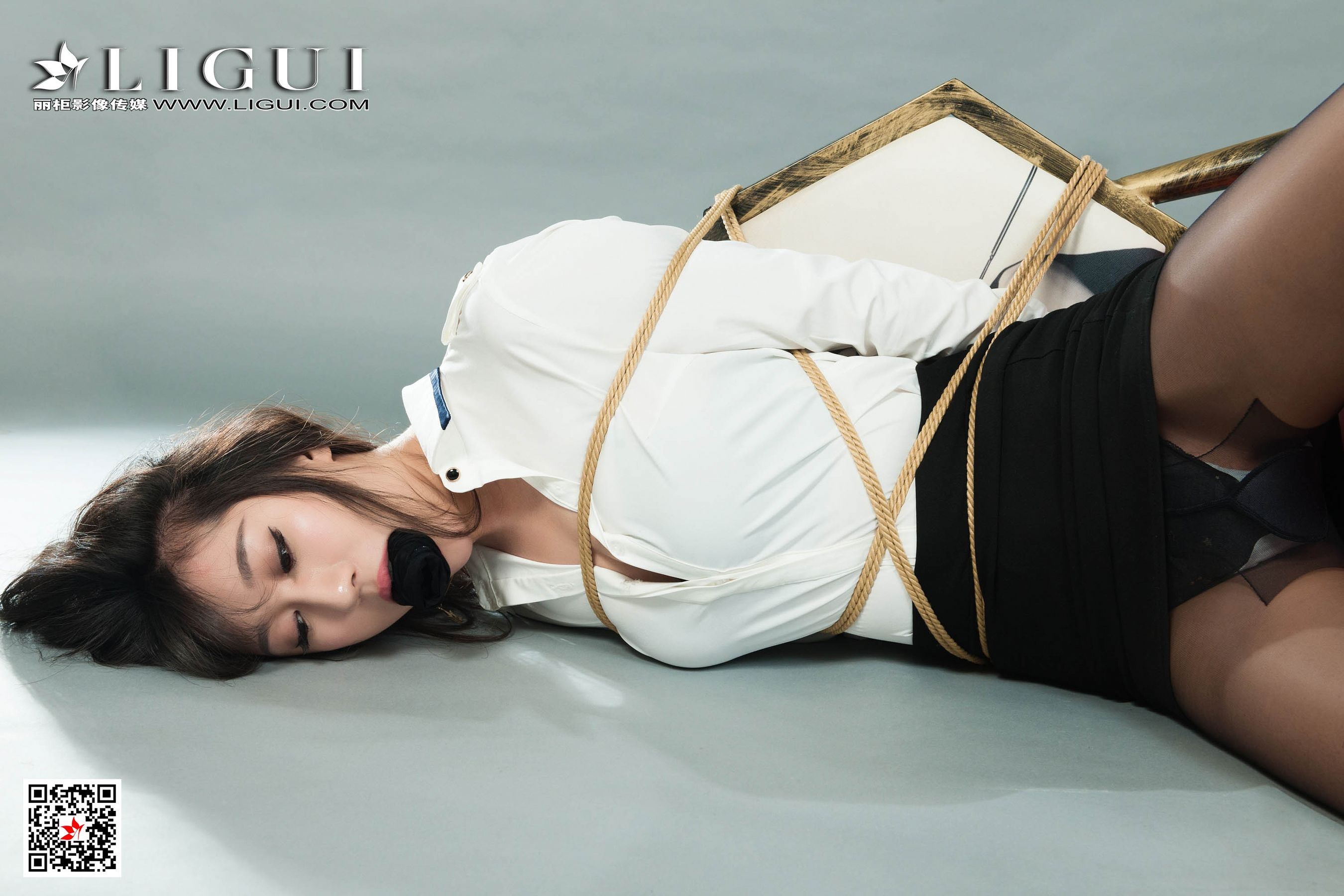 轩轩《黑丝OL捆绑绳艺》 [丽柜Ligui] 写真集