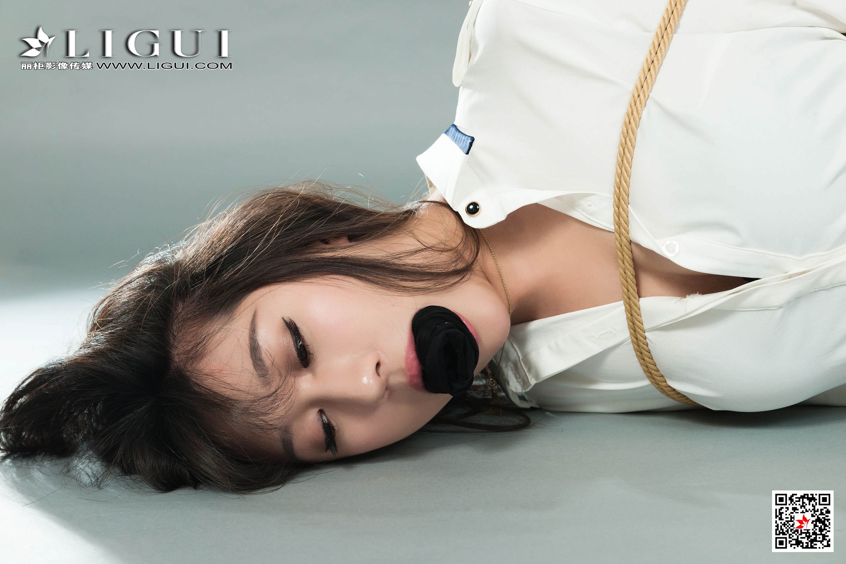 轩轩《黑丝OL捆绑绳艺》 [丽柜Ligui] 写真集