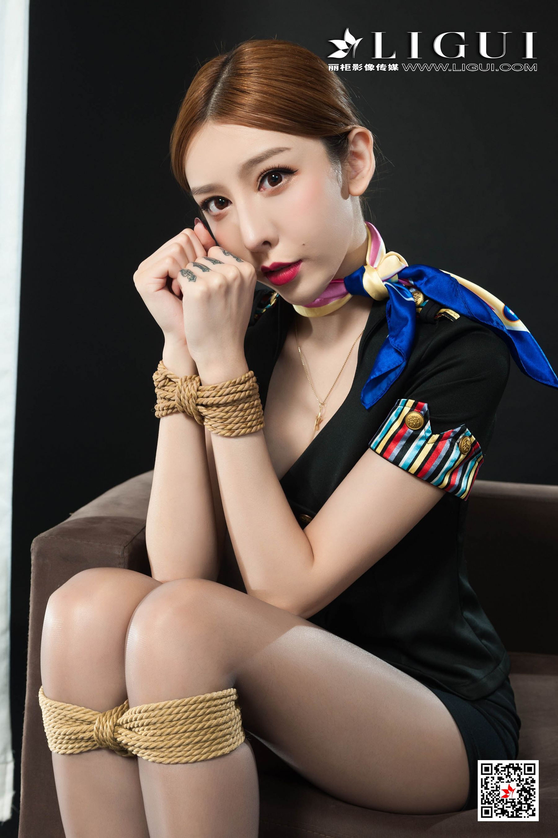 兔子《空姐捆绑绳艺》 [丽柜美束Ligui] 写真集
