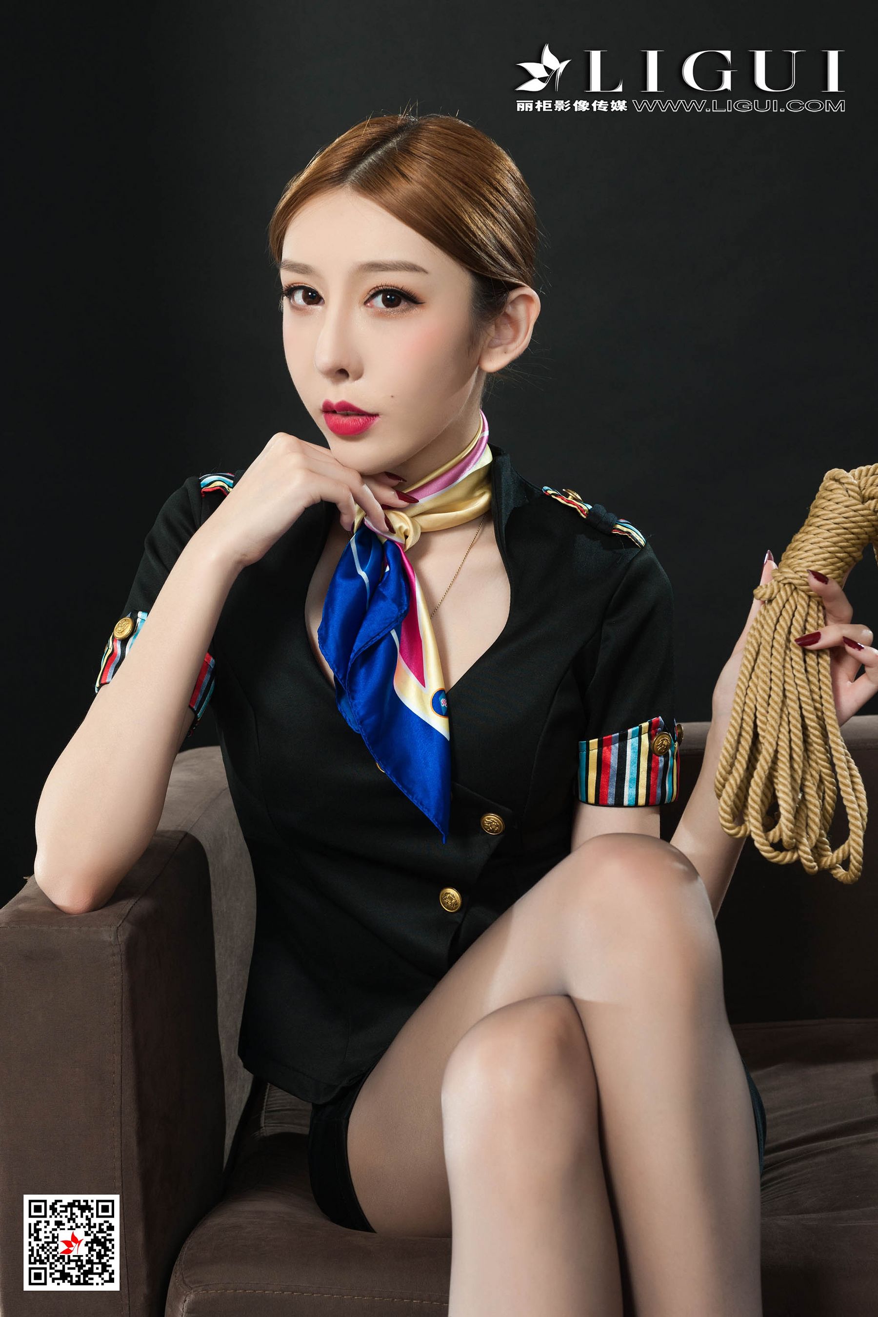 兔子《空姐捆绑绳艺》 [丽柜美束Ligui] 写真集