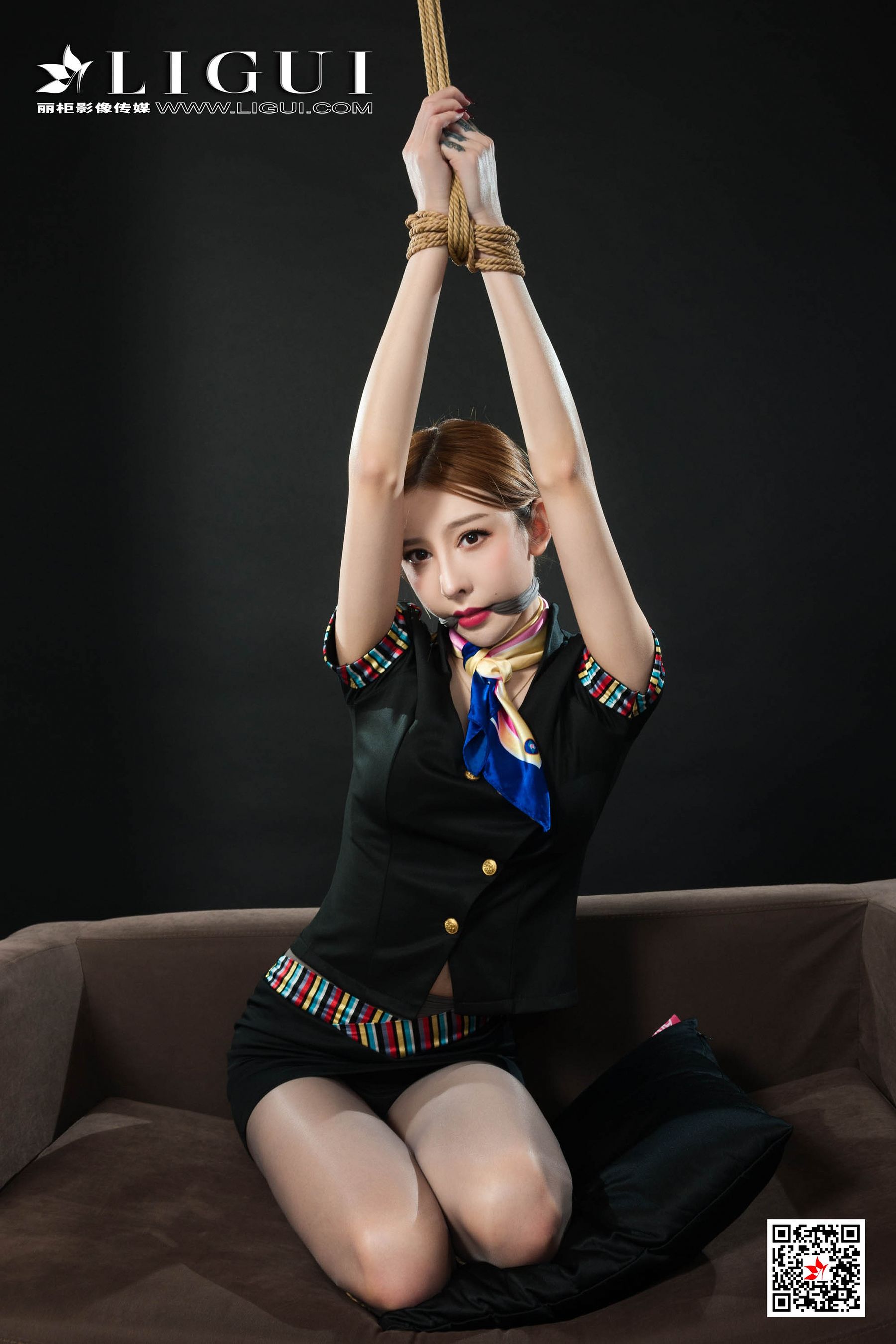 兔子《空姐捆绑绳艺》 [丽柜美束Ligui] 写真集