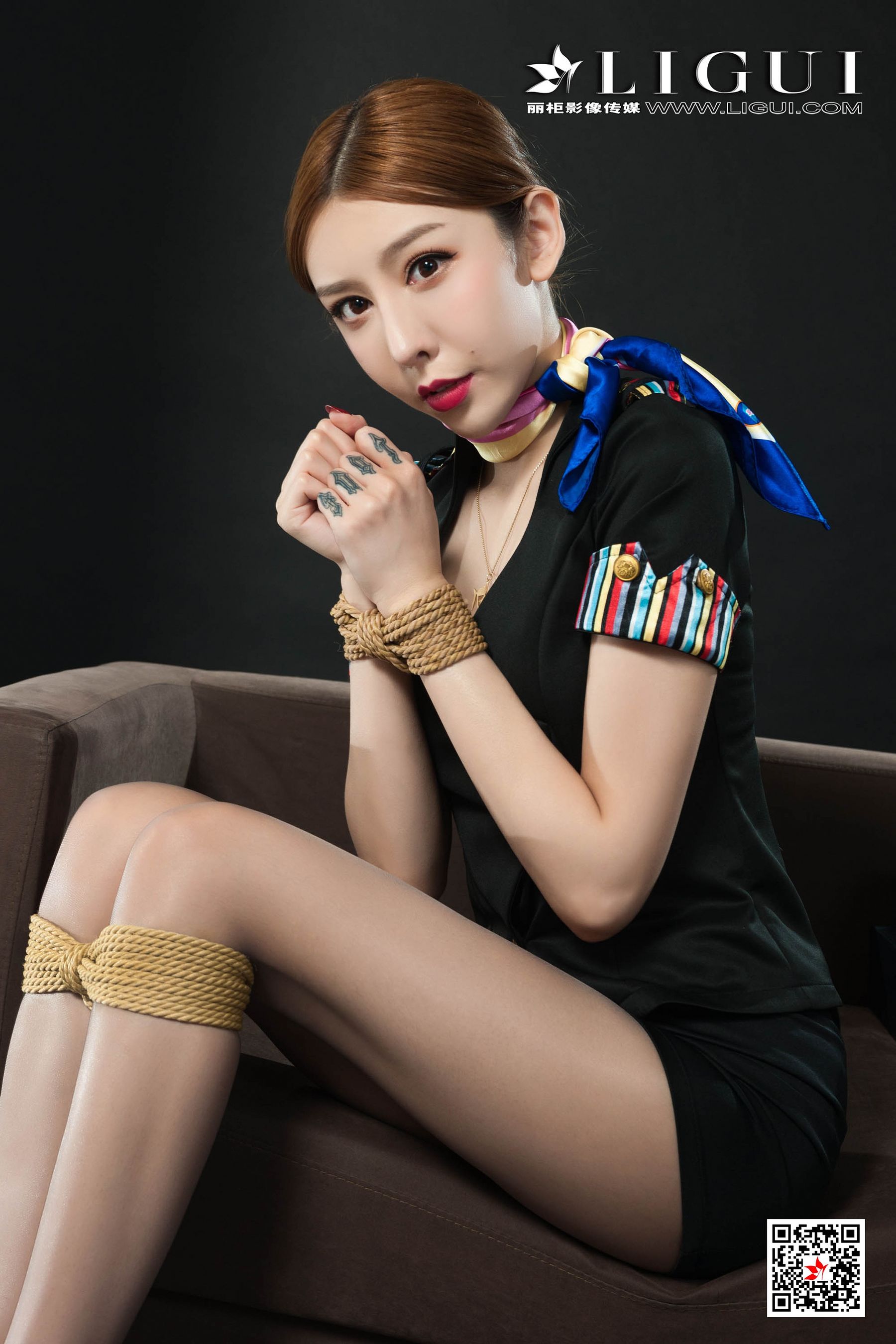 兔子《空姐捆绑绳艺》 [丽柜美束Ligui] 写真集