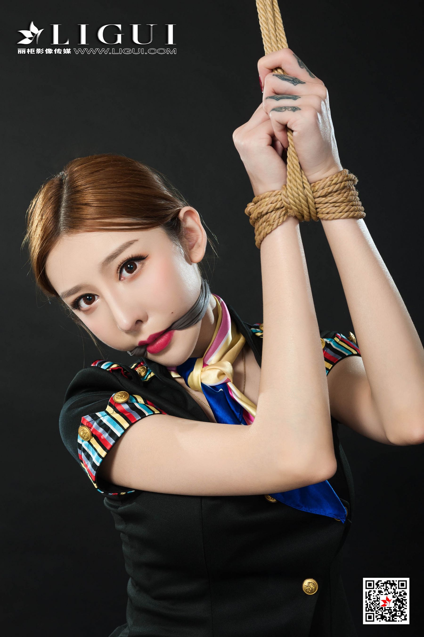 兔子《空姐捆绑绳艺》 [丽柜美束Ligui] 写真集